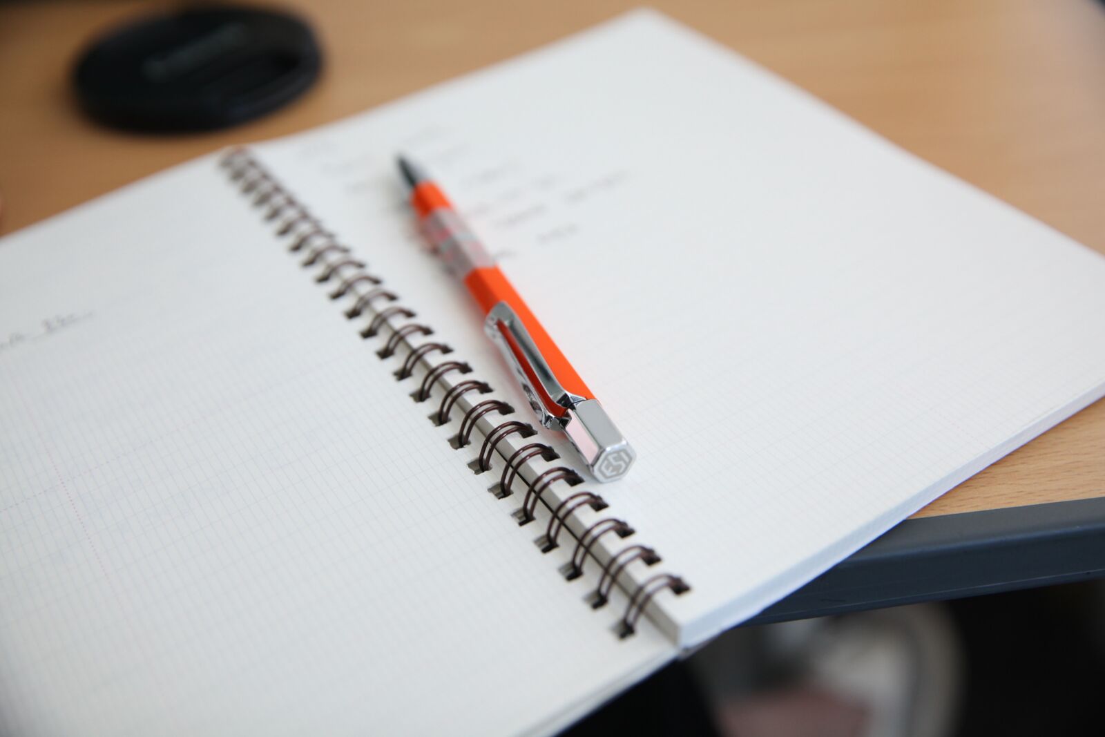 Canon EOS 5D Mark II sample photo. Writing, ramiro, notes photography