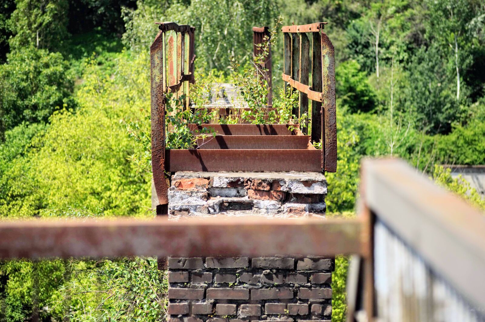 Nikon D3200 sample photo. Bridge, transition, rusted photography