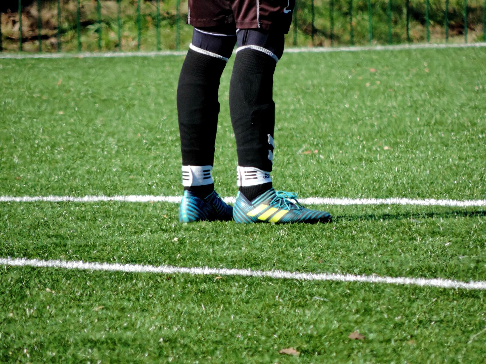 Nikon Coolpix P520 sample photo. Football player, sport, play photography