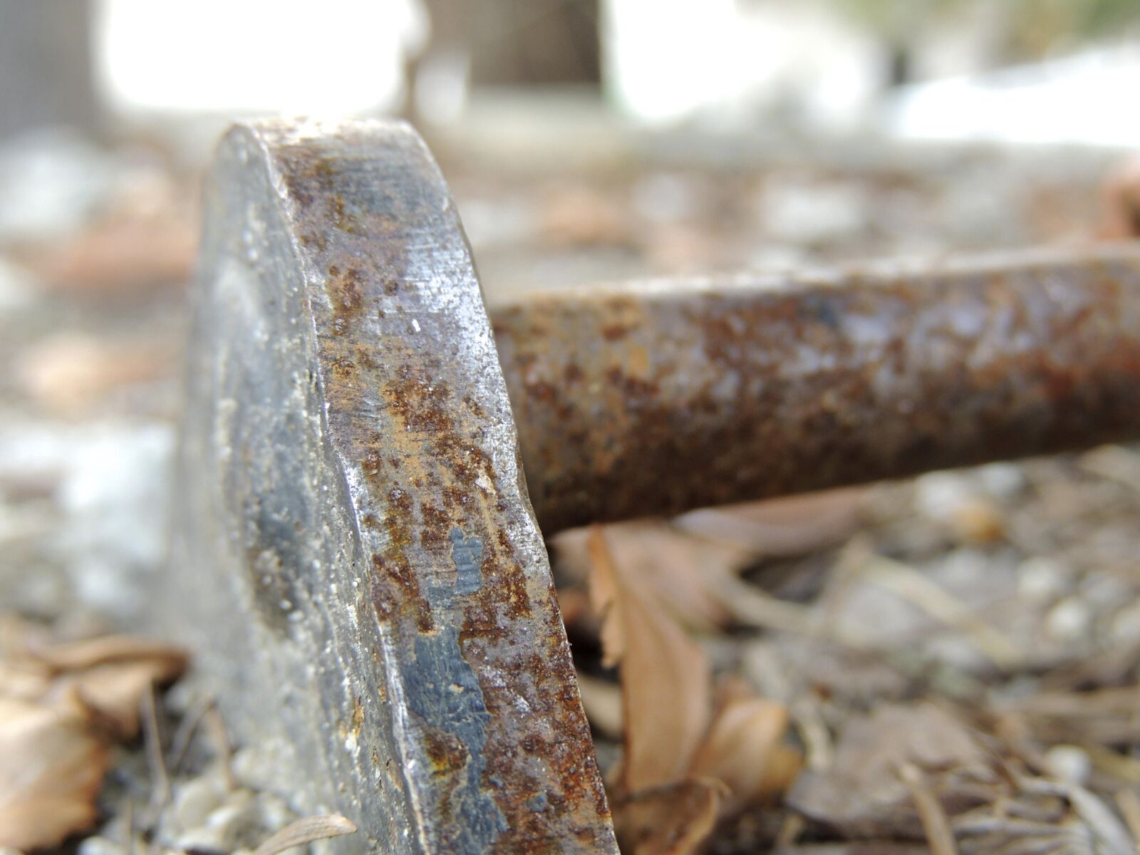 Nikon Coolpix P510 sample photo. Rust, metal, old photography