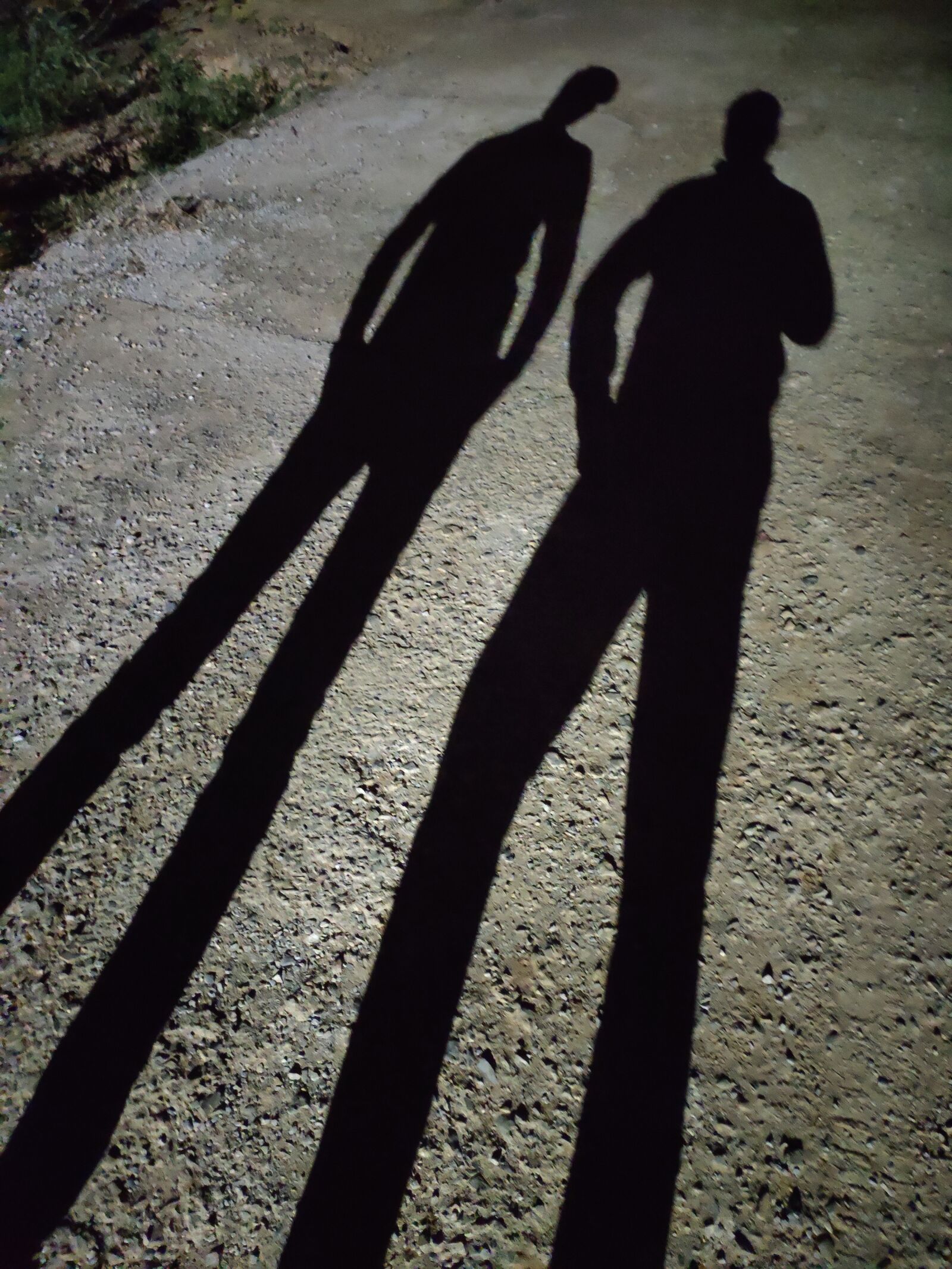 Xiaomi Redmi Note 7 Pro sample photo. Shadow, black, dark photography