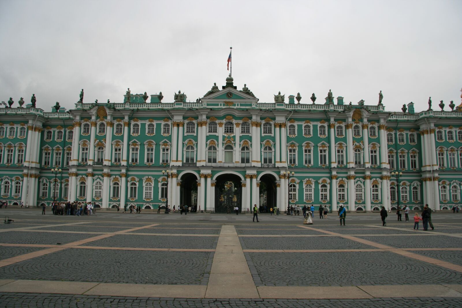 Canon EOS 400D (EOS Digital Rebel XTi / EOS Kiss Digital X) sample photo. Hermitaage, russia, sankt petersburg photography