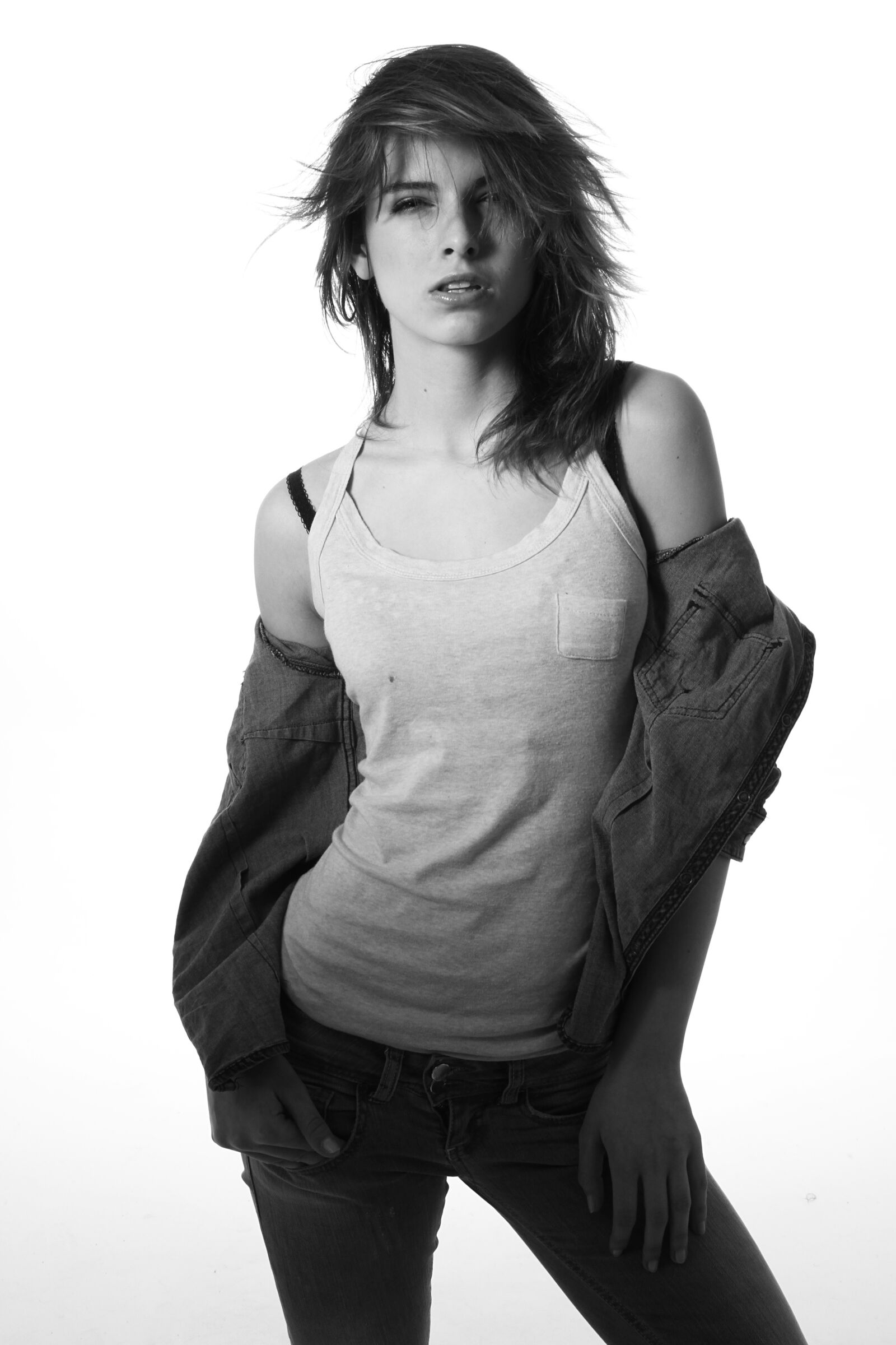 Canon EOS 7D + Canon EF 24-105mm F4L IS USM sample photo. Model, beautiful, young model photography