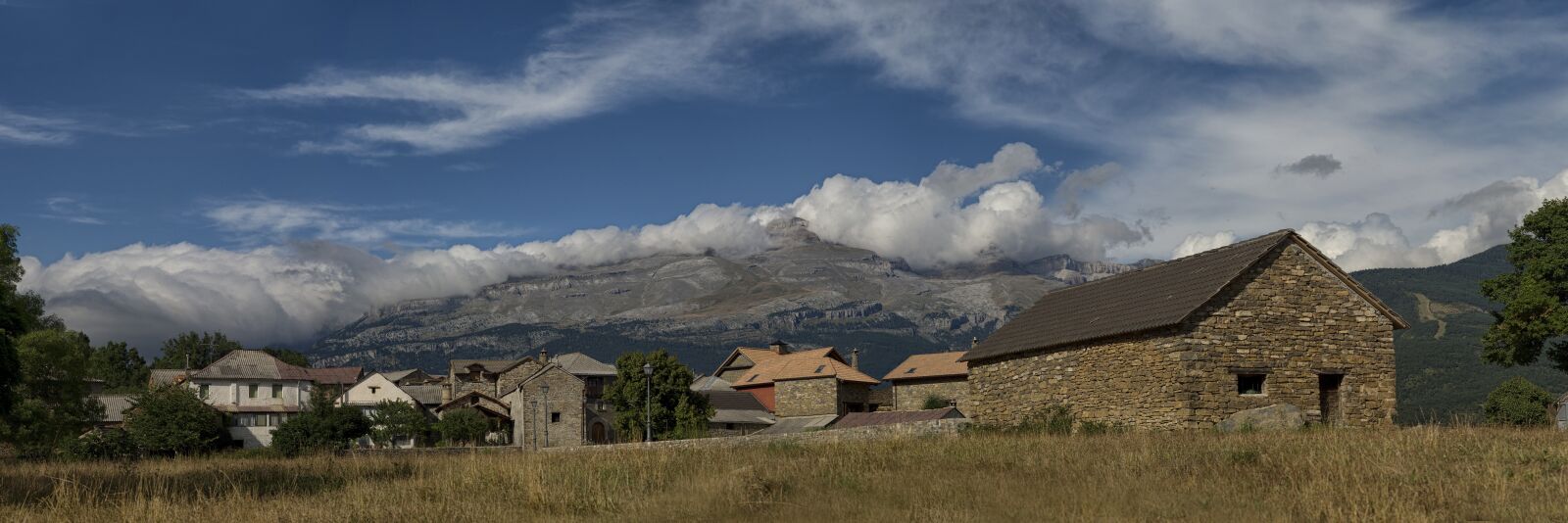Nikon D610 sample photo. Aratores, jacetania, huesca photography