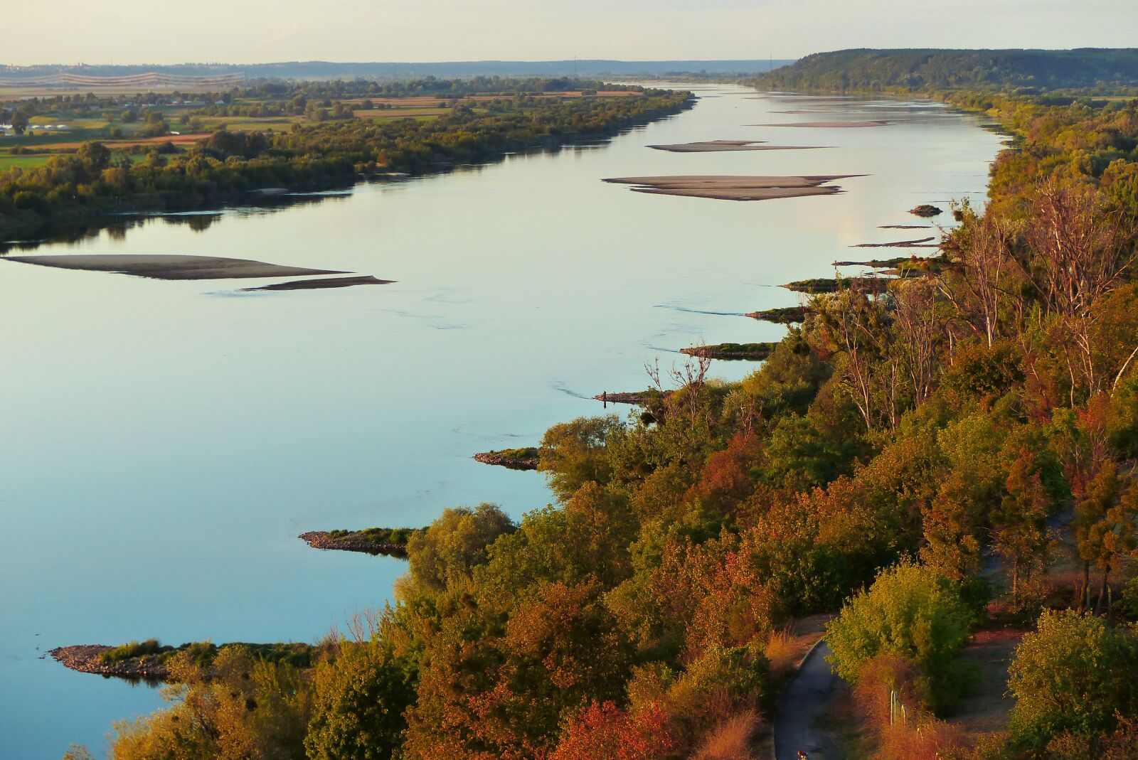 Panasonic Lumix DMC-FZ200 sample photo. The vistula river, trough photography