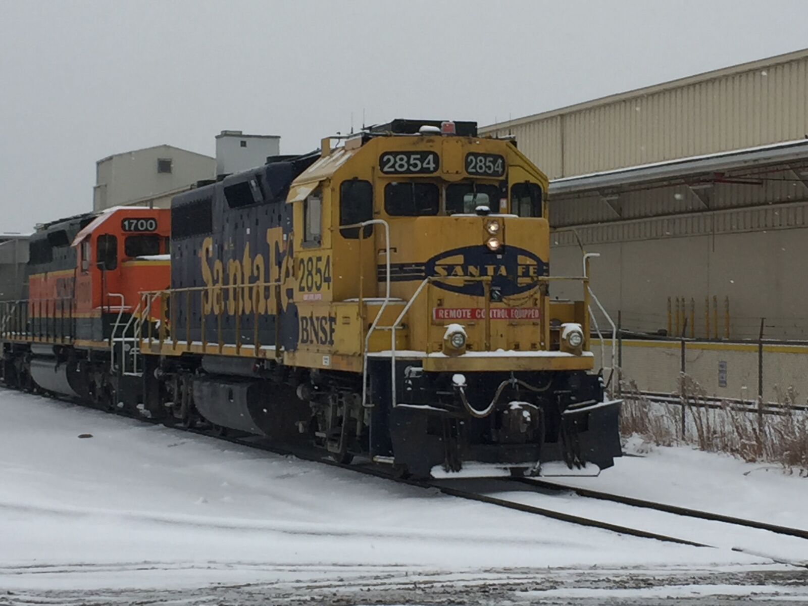 iPhone 6 Plus back camera 4.15mm f/2.2 sample photo. Engine, santafe, bnsf photography