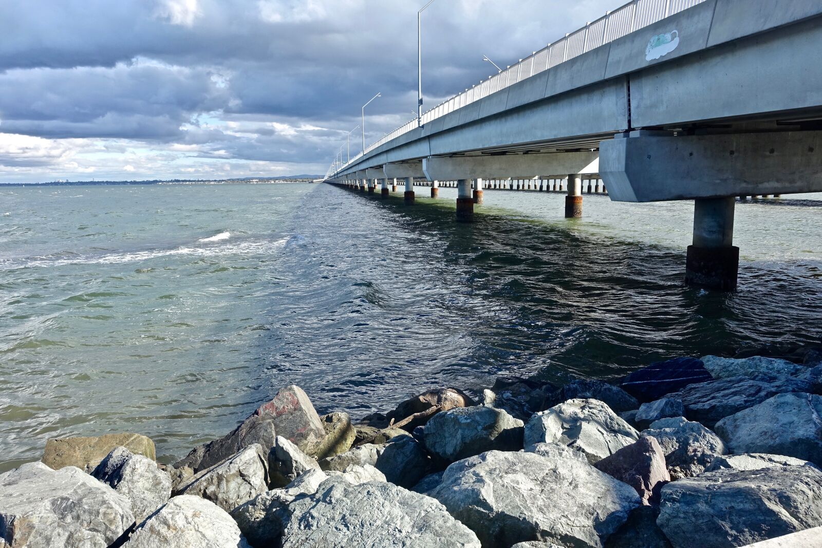 Sony Cyber-shot DSC-RX100 III sample photo. Bridge, perspective, water photography