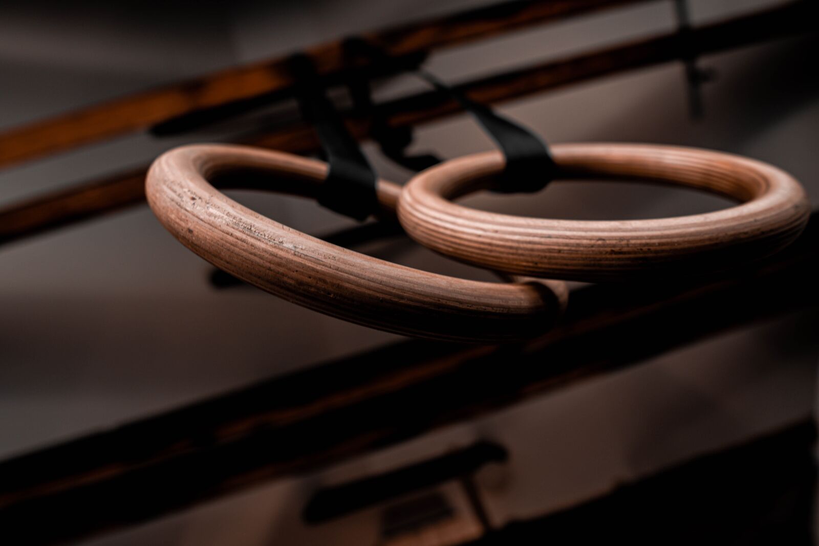 Sony a6400 + Sigma 16mm F1.4 DC DN | C sample photo. Fitness, exercise, circles photography
