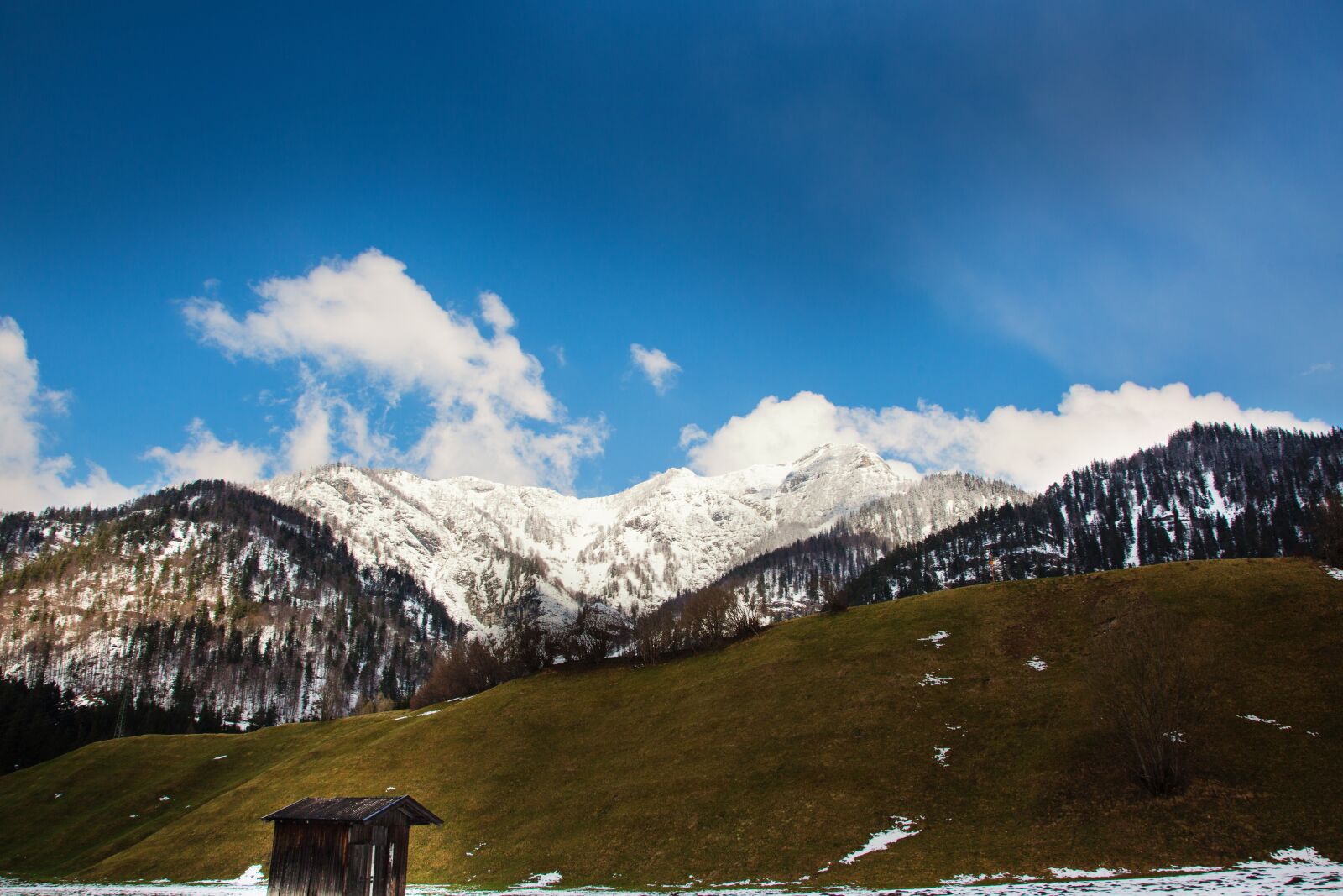 Canon EF 24-105mm F4L IS USM sample photo. Mountain, mountains, snow photography