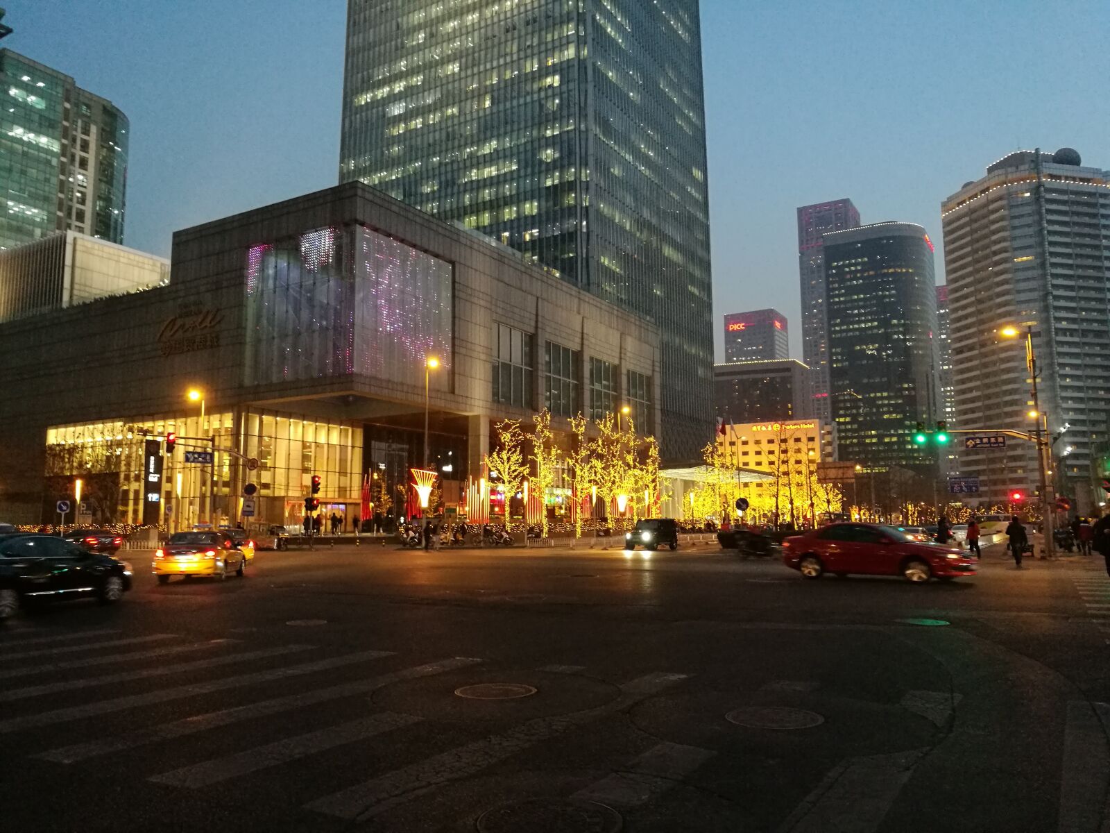 HUAWEI P9 sample photo. Beijing, night, street photography photography