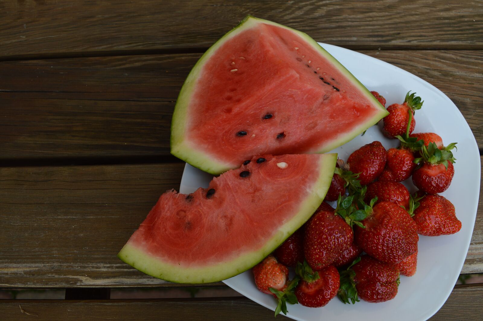 Nikon D3200 sample photo. Fruit, strawberry, melon photography