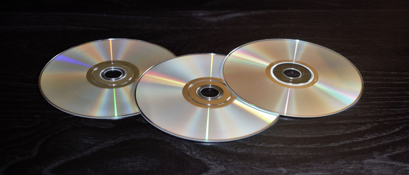 Nikon D5300 sample photo. Discs, cd, dvd photography