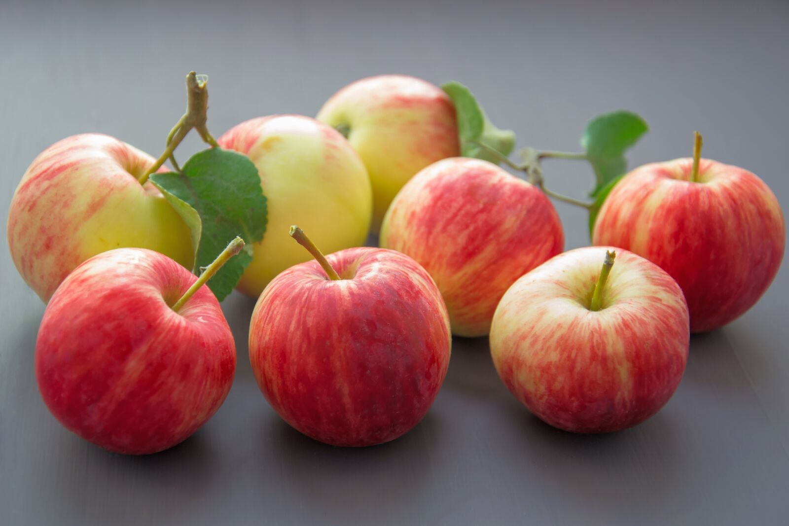 Nikon D3100 sample photo. Apples, fruit, red apple photography