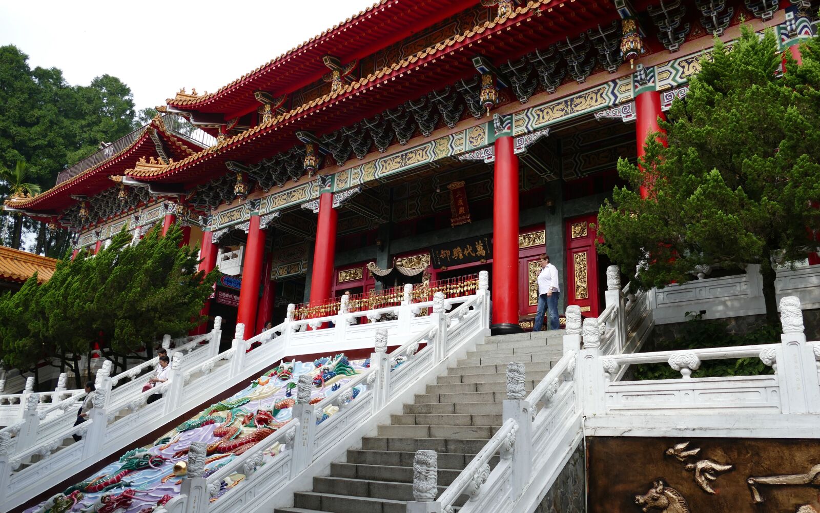 Panasonic Lumix DMC-FZ1000 sample photo. Temple, buddhism, taoism photography
