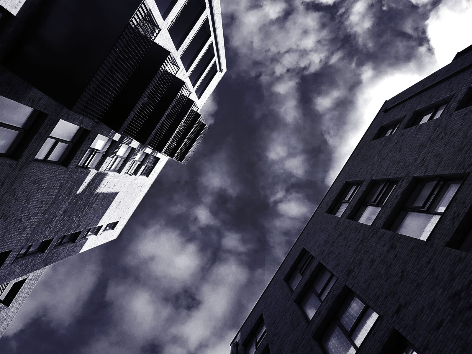 Sony DSC-HX60 sample photo. Architecture, balconies, black, and photography