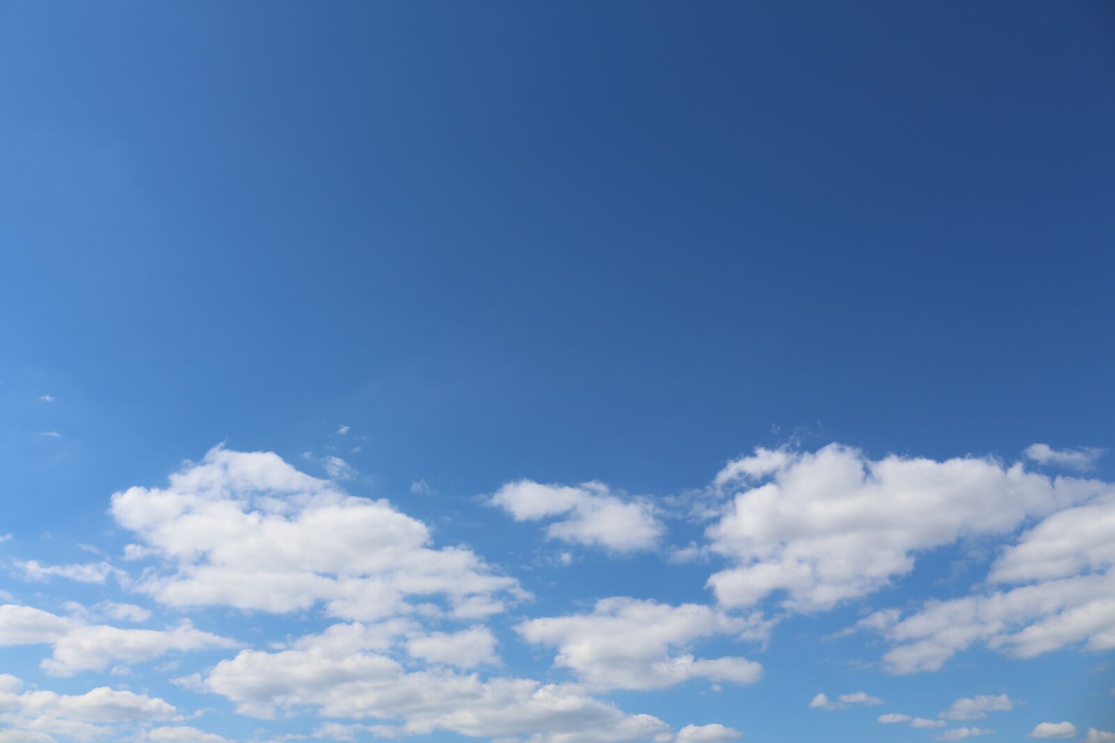 Canon EOS 700D (EOS Rebel T5i / EOS Kiss X7i) sample photo. Landscape, clouds, sky photography