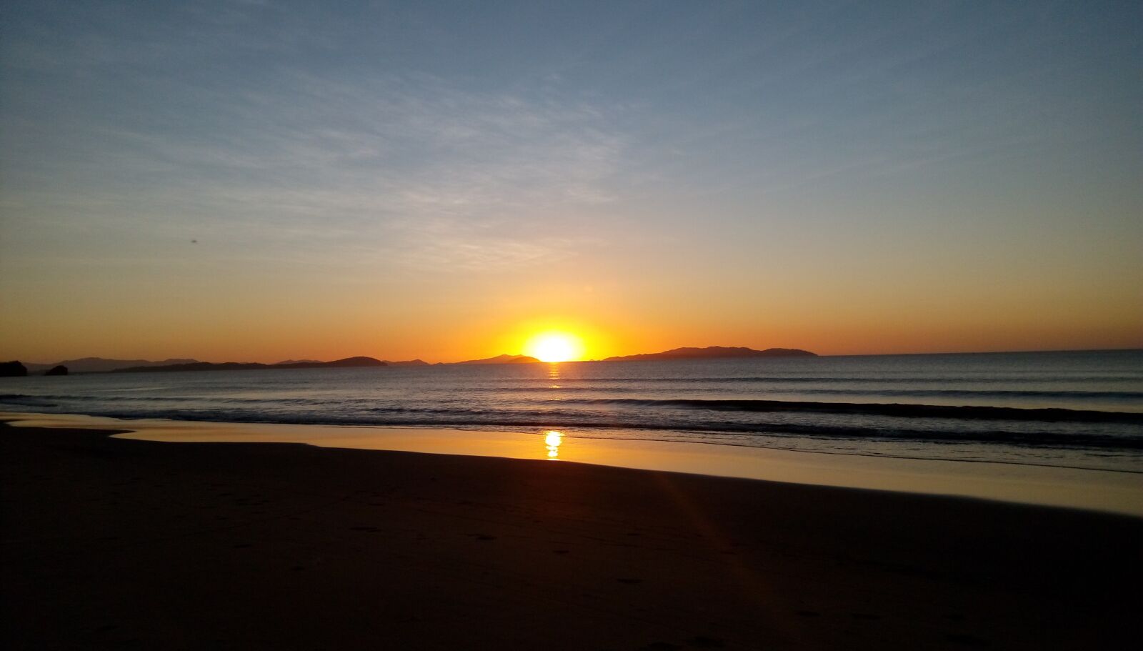 HTC D728X sample photo. Sunset, sun, landscape photography