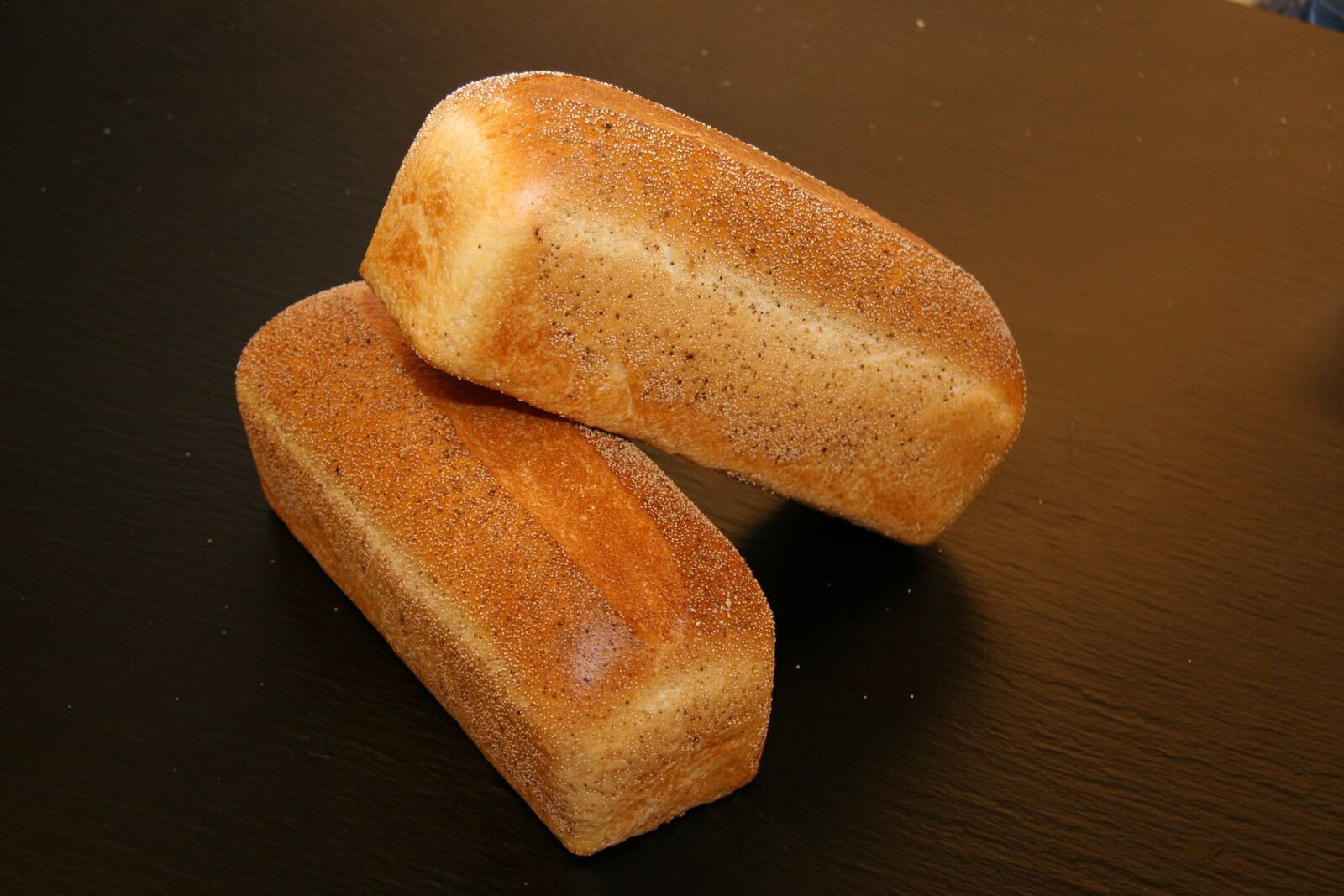 Canon EOS 20D sample photo. Form bread, bread, craft photography
