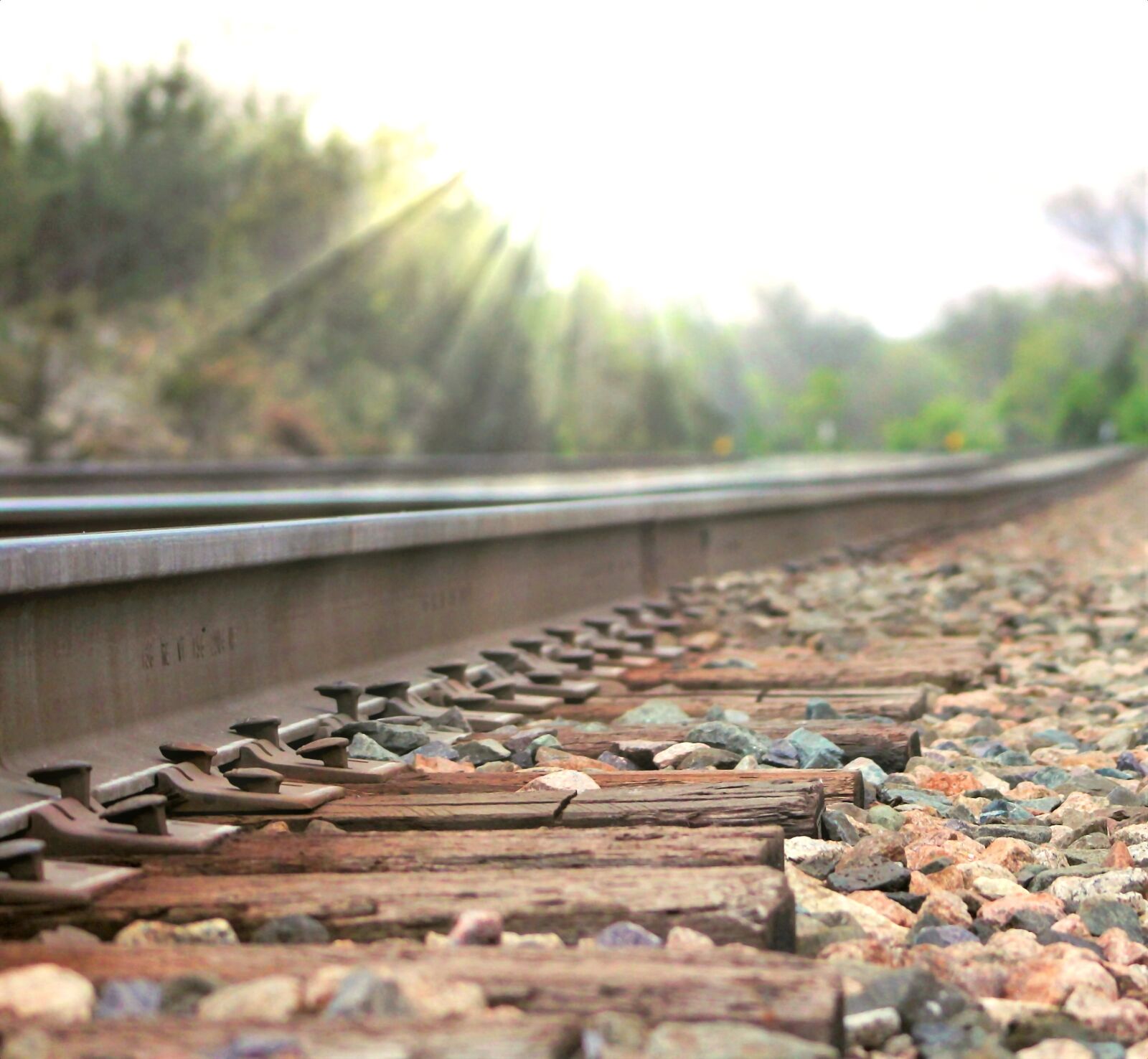 Canon EF75-300mm f/4-5.6 sample photo. Rail, railway, railroad photography