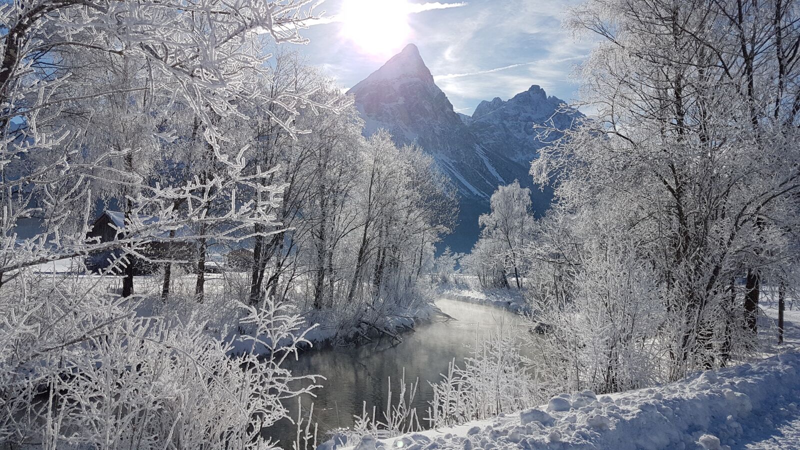 Samsung Galaxy S7 sample photo. Snow, bach, nature photography
