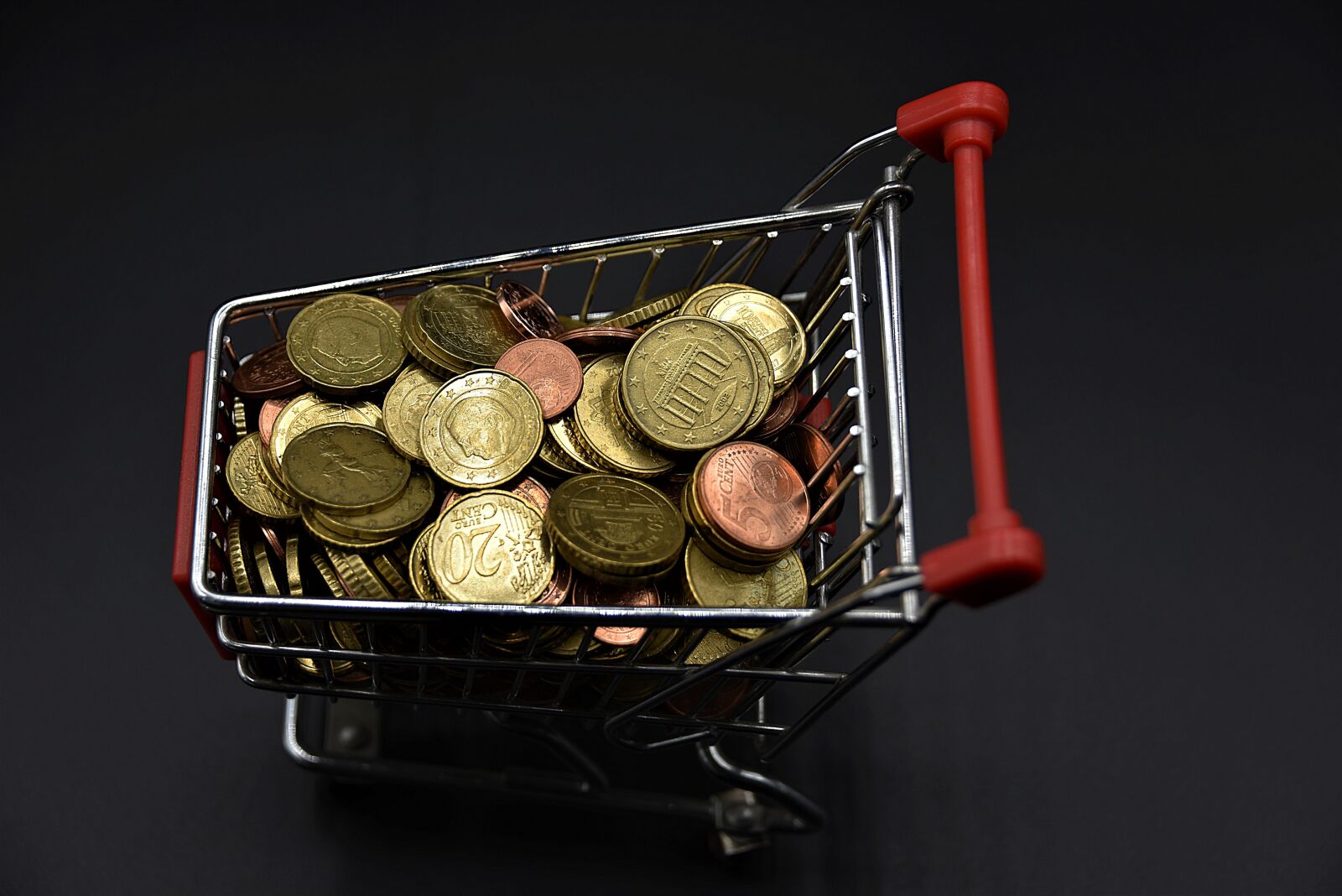 Nikon D750 sample photo. Cents-coins, shopping cart, miniature photography