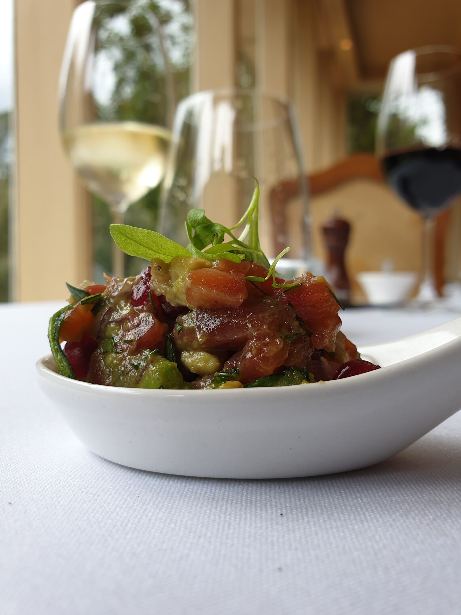 Samsung Galaxy Note9 sample photo. Entree, spoon, tuna photography