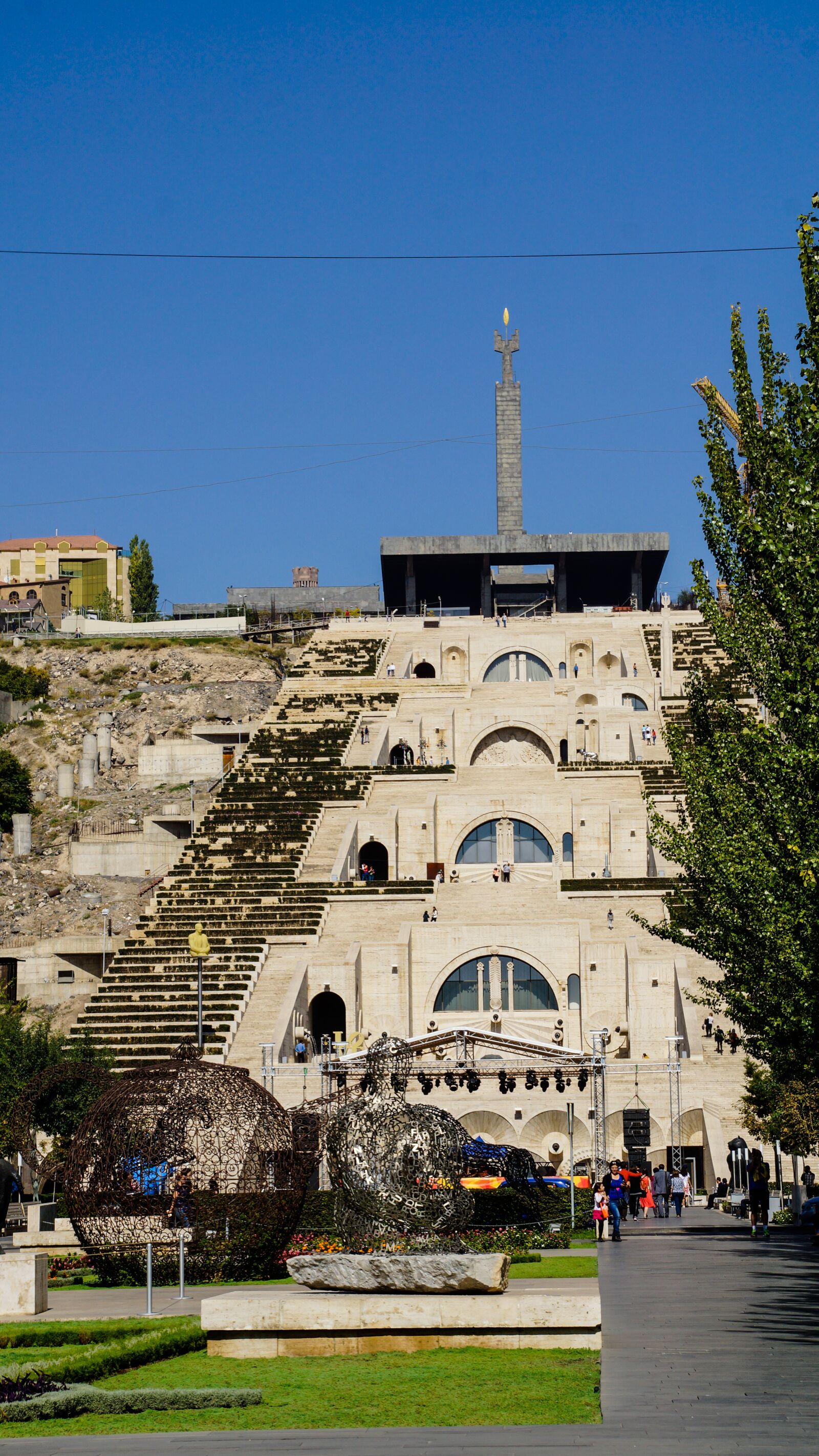 Sony DT 18-135mm F3.5-5.6 SAM sample photo. Yerevan, cascade, armenia photography