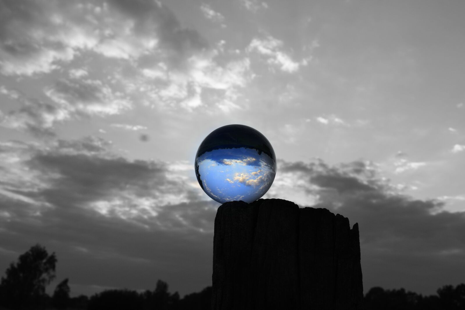 Nikon D3300 sample photo. Ball, sky, mood photography