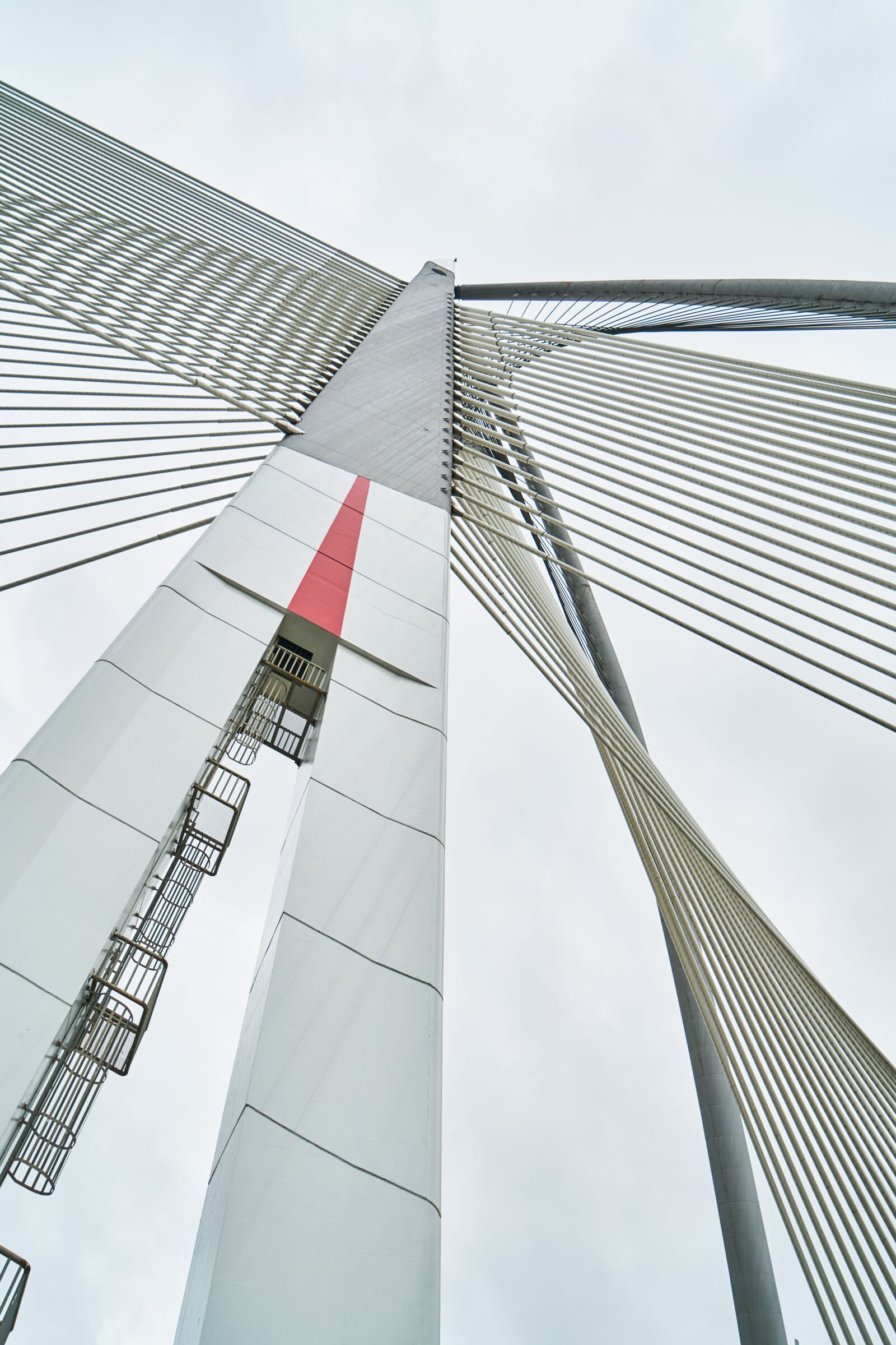 Sony a7R II sample photo. Daniel, rope, metal photography