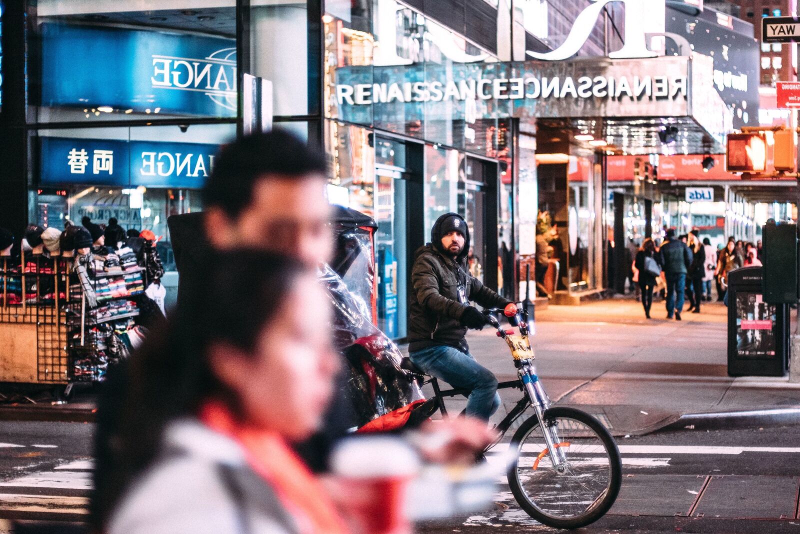 Nikon D750 sample photo. Crossing, people, road, street photography