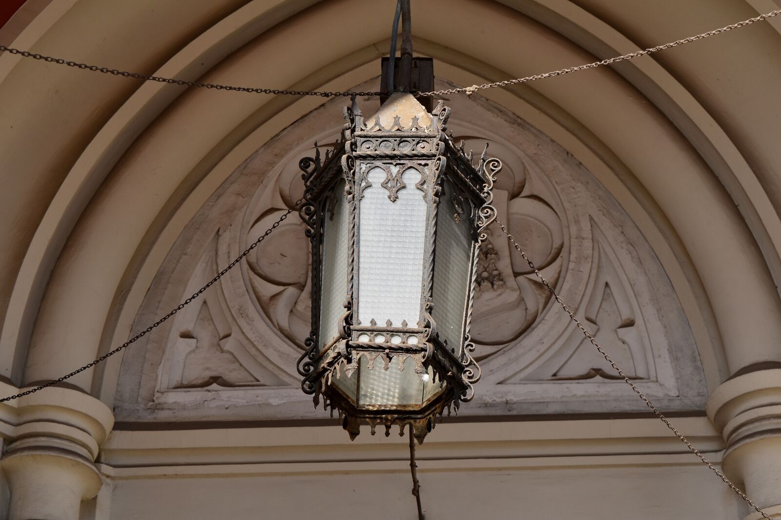 Nikon D5500 sample photo. Art, cast iron, chain photography