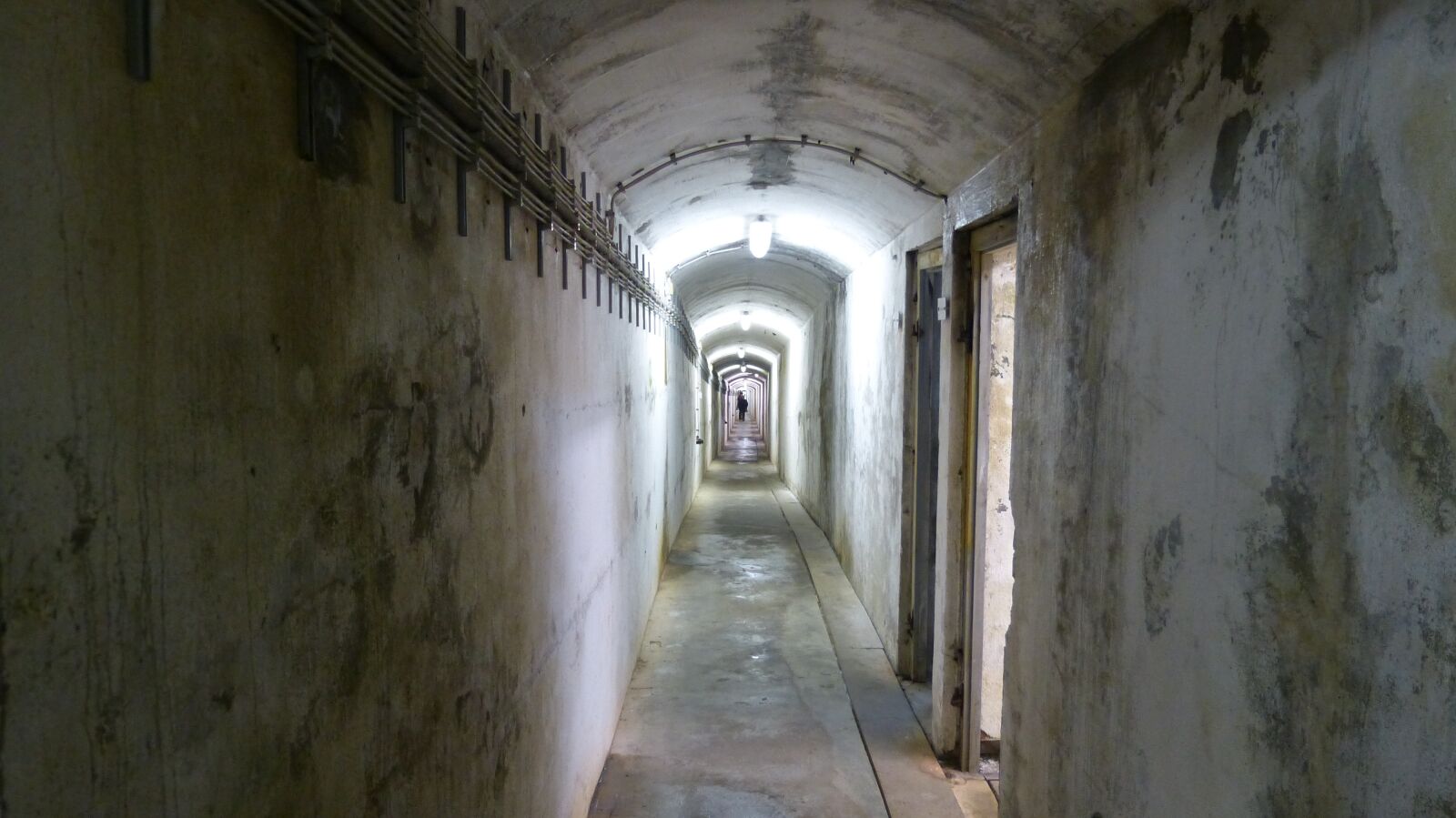 Panasonic Lumix DMC-FZ150 sample photo. Bunker, gang, underground photography
