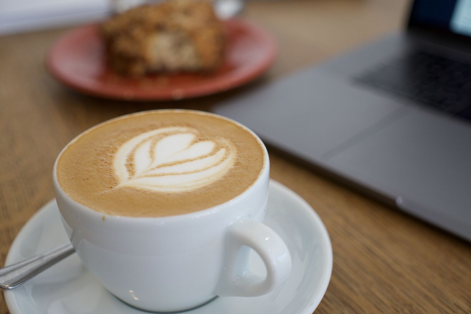 Sony a6300 + Sigma 30mm F2.8 EX DN sample photo. Coffee, cappuccino, bakery photography