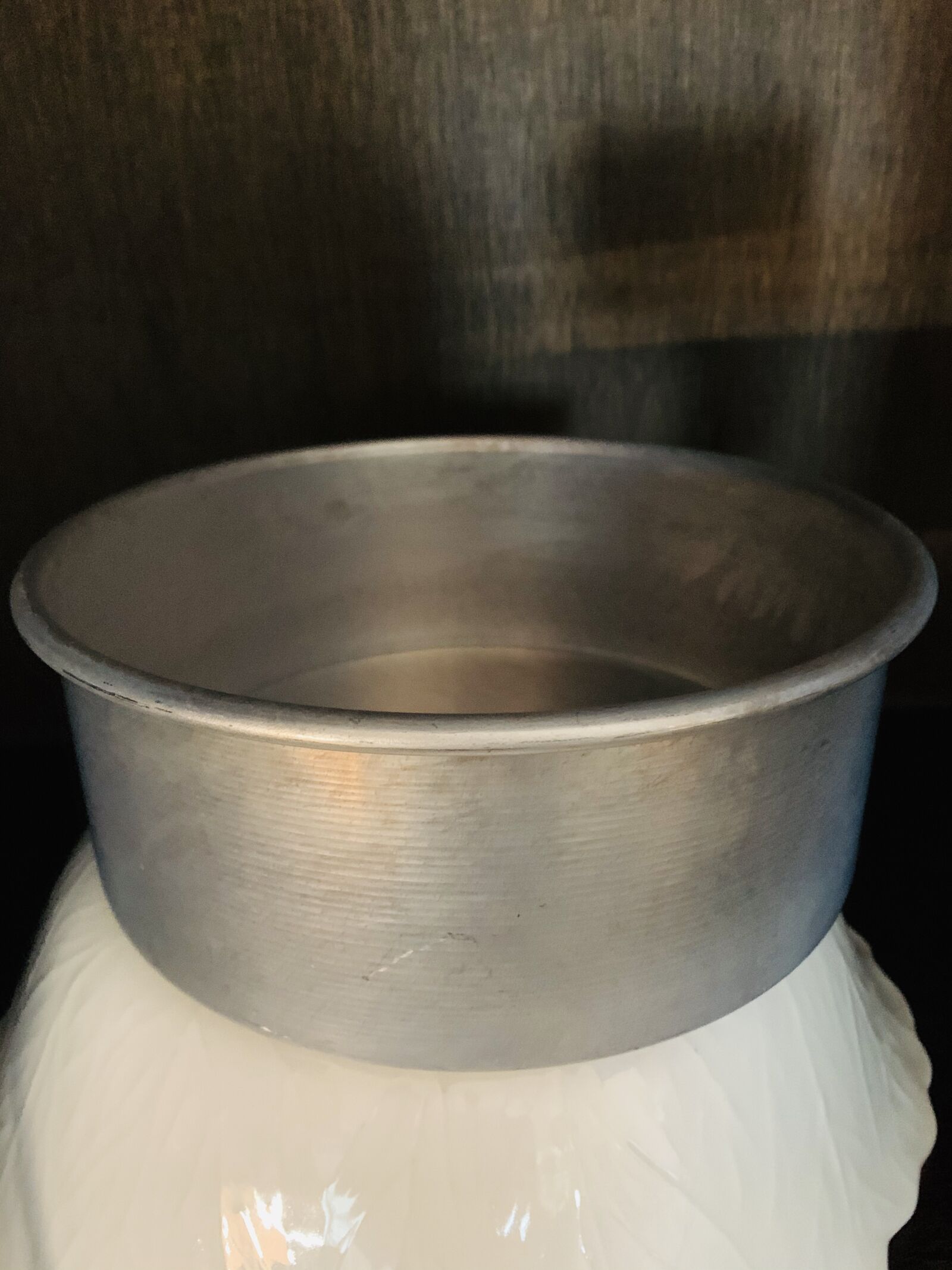 Apple iPhone XR sample photo. Cake pan, bake, cook photography