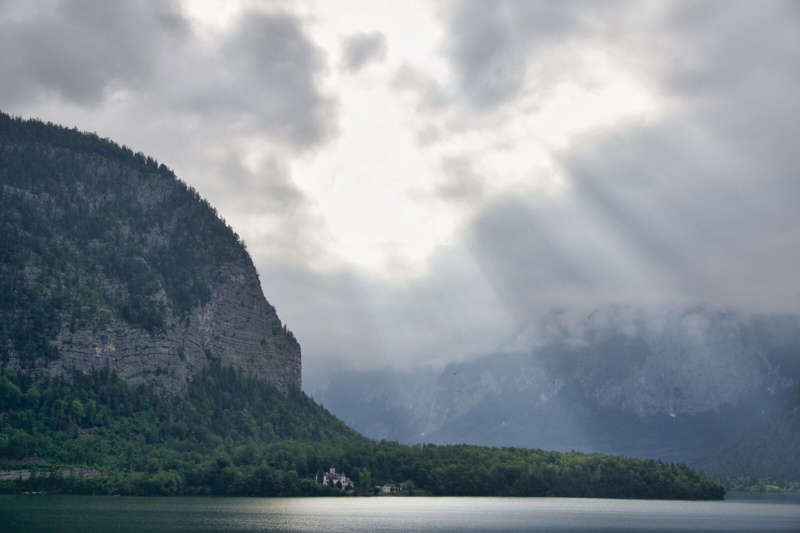 Sony a6500 sample photo. Sunlight, rays, sunbeam photography