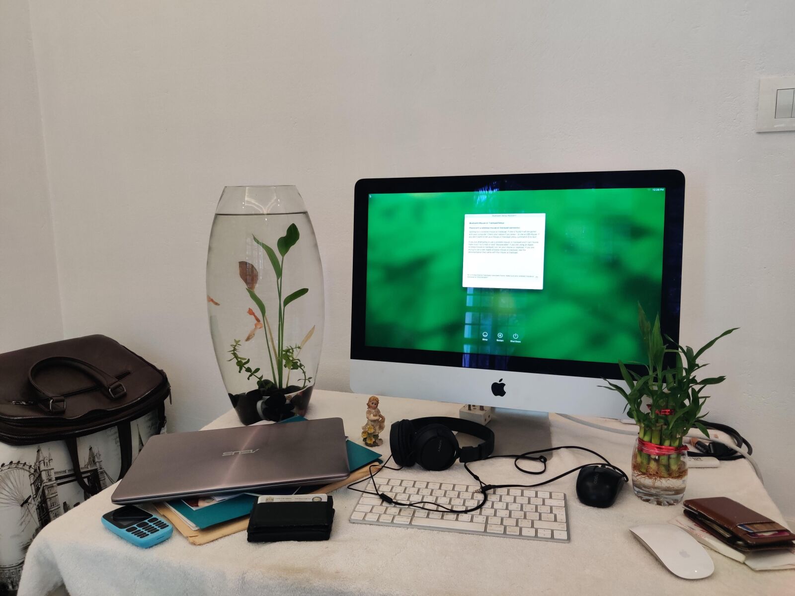 OnePlus GM1903 sample photo. Work station, freelancer, macbook photography