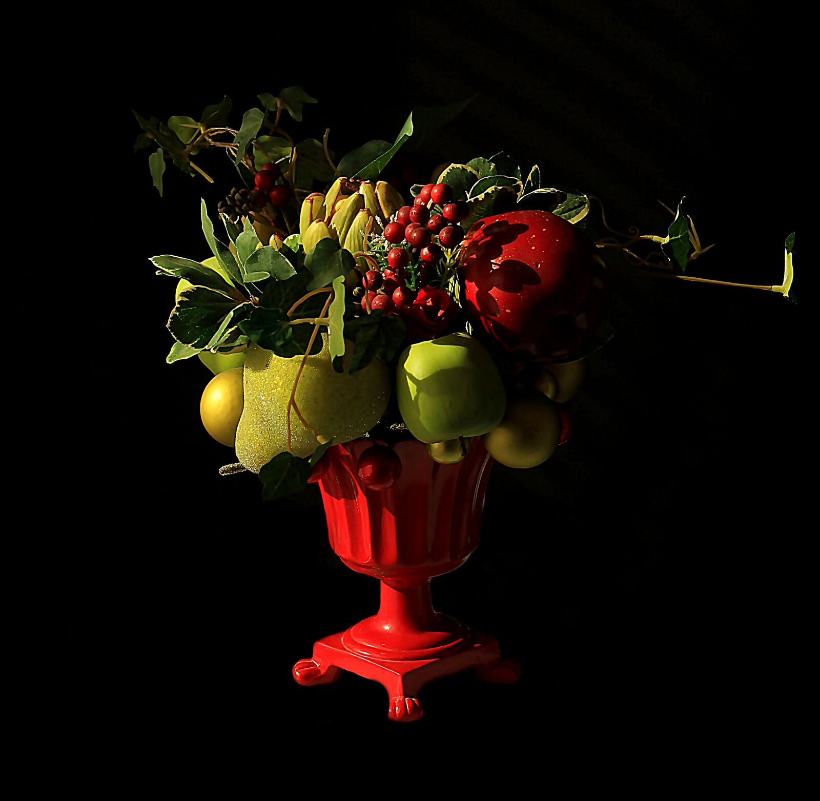 Canon EOS 60D + Canon EF 50mm F1.8 II sample photo. Vase, red, flower photography