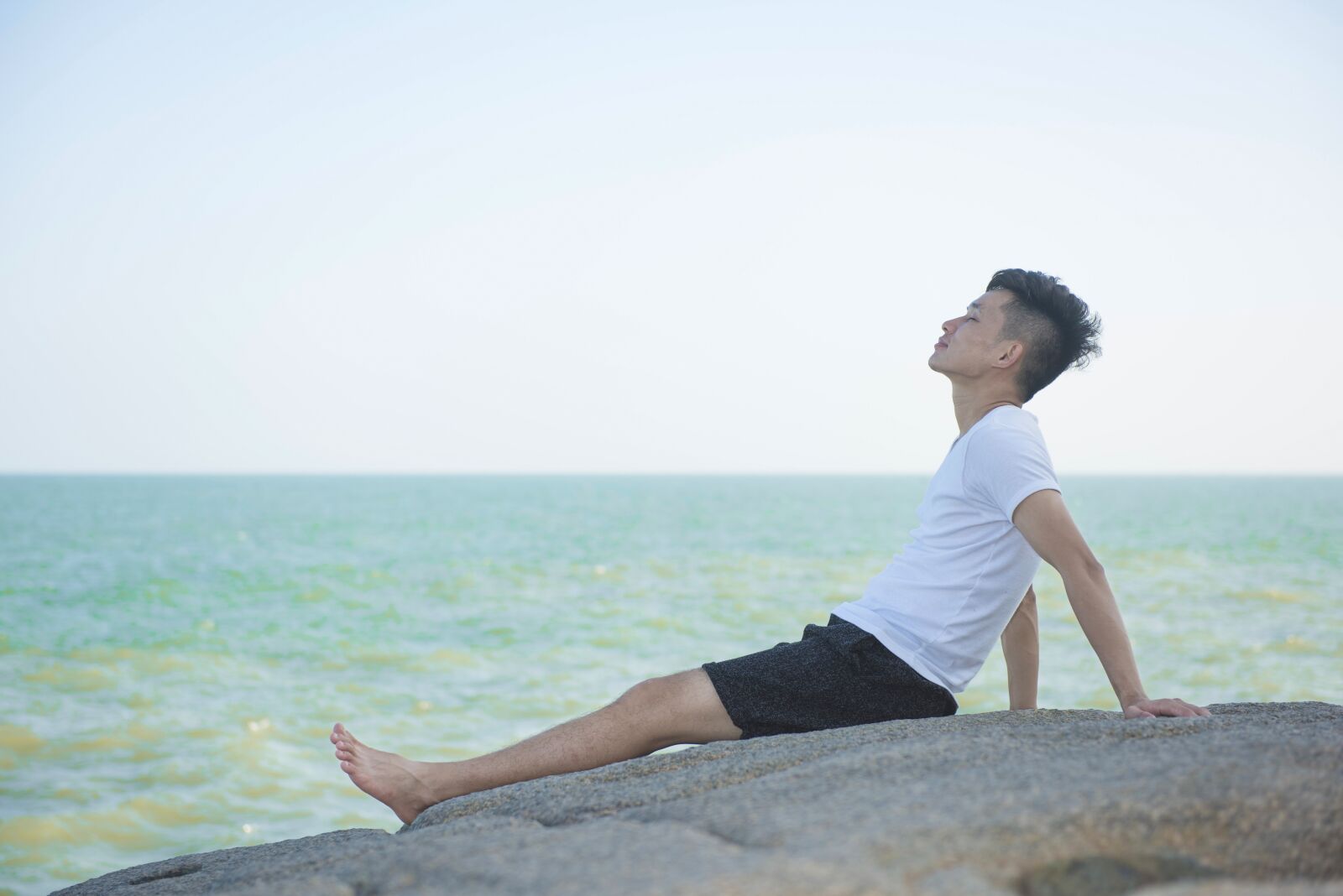 Nikon D810 sample photo. Character, beach, sea breeze photography