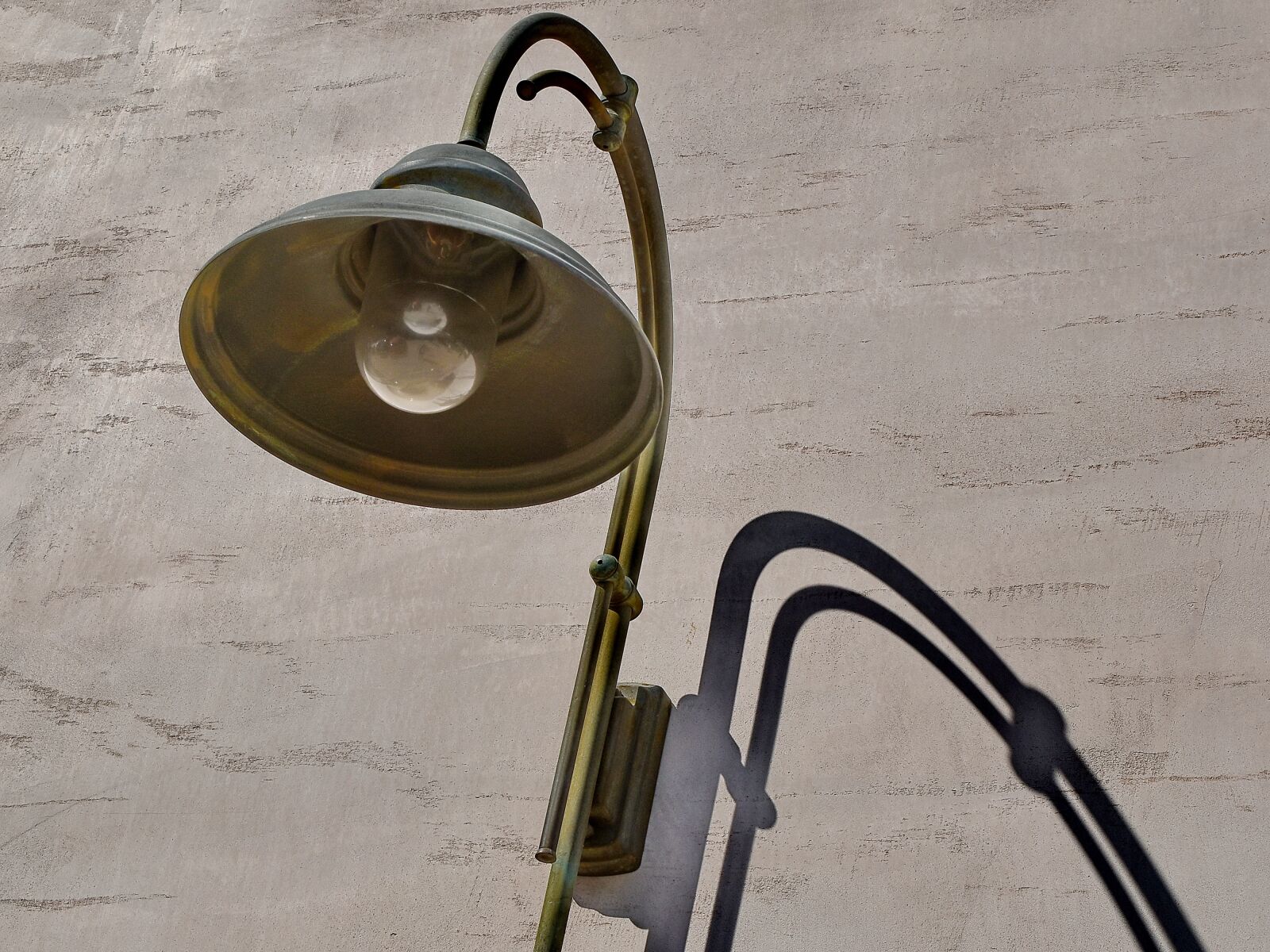 Nikon D5500 sample photo. Brass, electricity, lamp, light photography