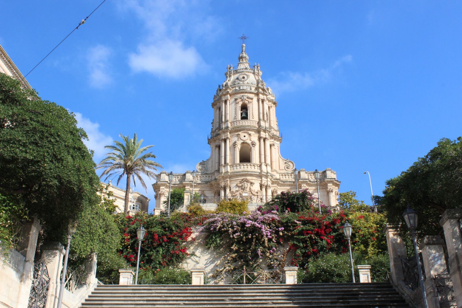 Canon EOS 600D (Rebel EOS T3i / EOS Kiss X5) sample photo. The cathedral of san photography
