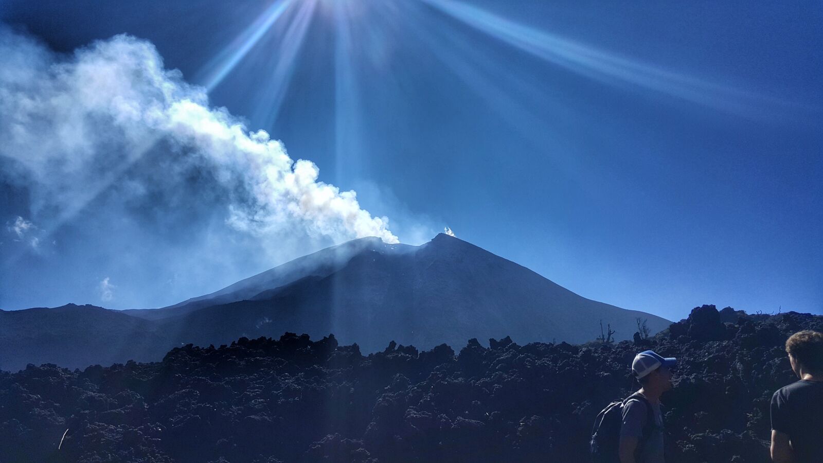 Samsung Galaxy S6 sample photo. Volcano, guatemala, sky photography
