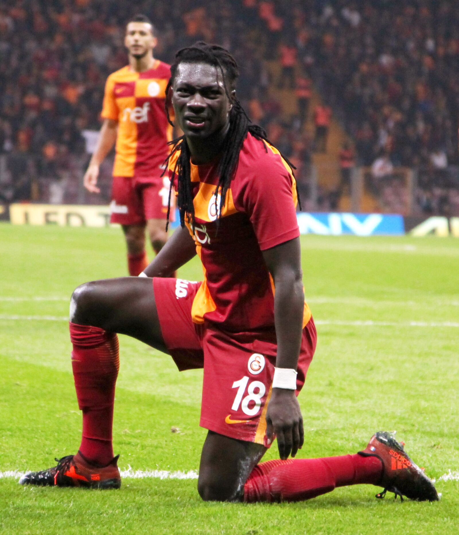 Canon EOS 5D Mark II sample photo. Galatasaray, bafetimbi gomis, super photography