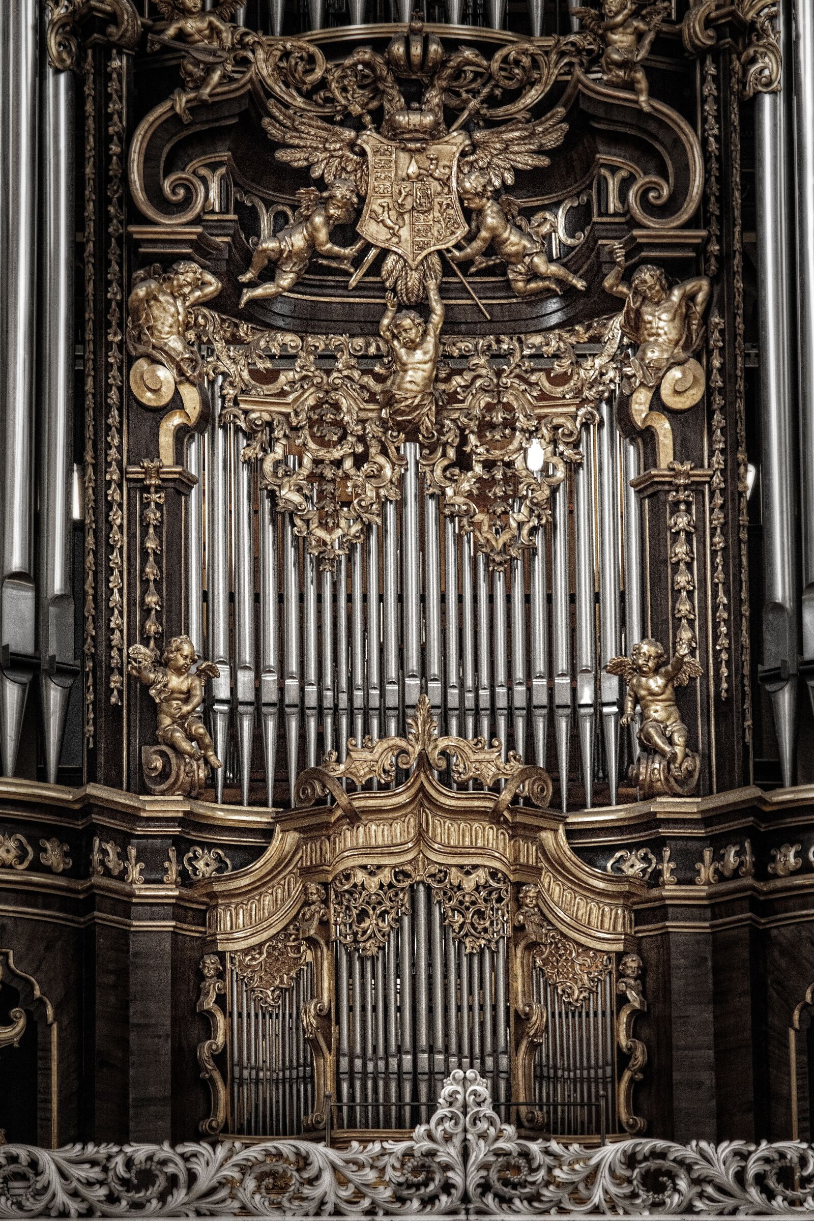 Canon EF-S 55-250mm F4-5.6 IS STM sample photo. Passau, st stephan's cathedral photography