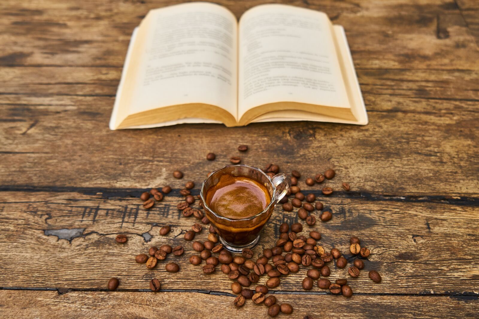 Sony a7R II sample photo. Coffee, core, book photography