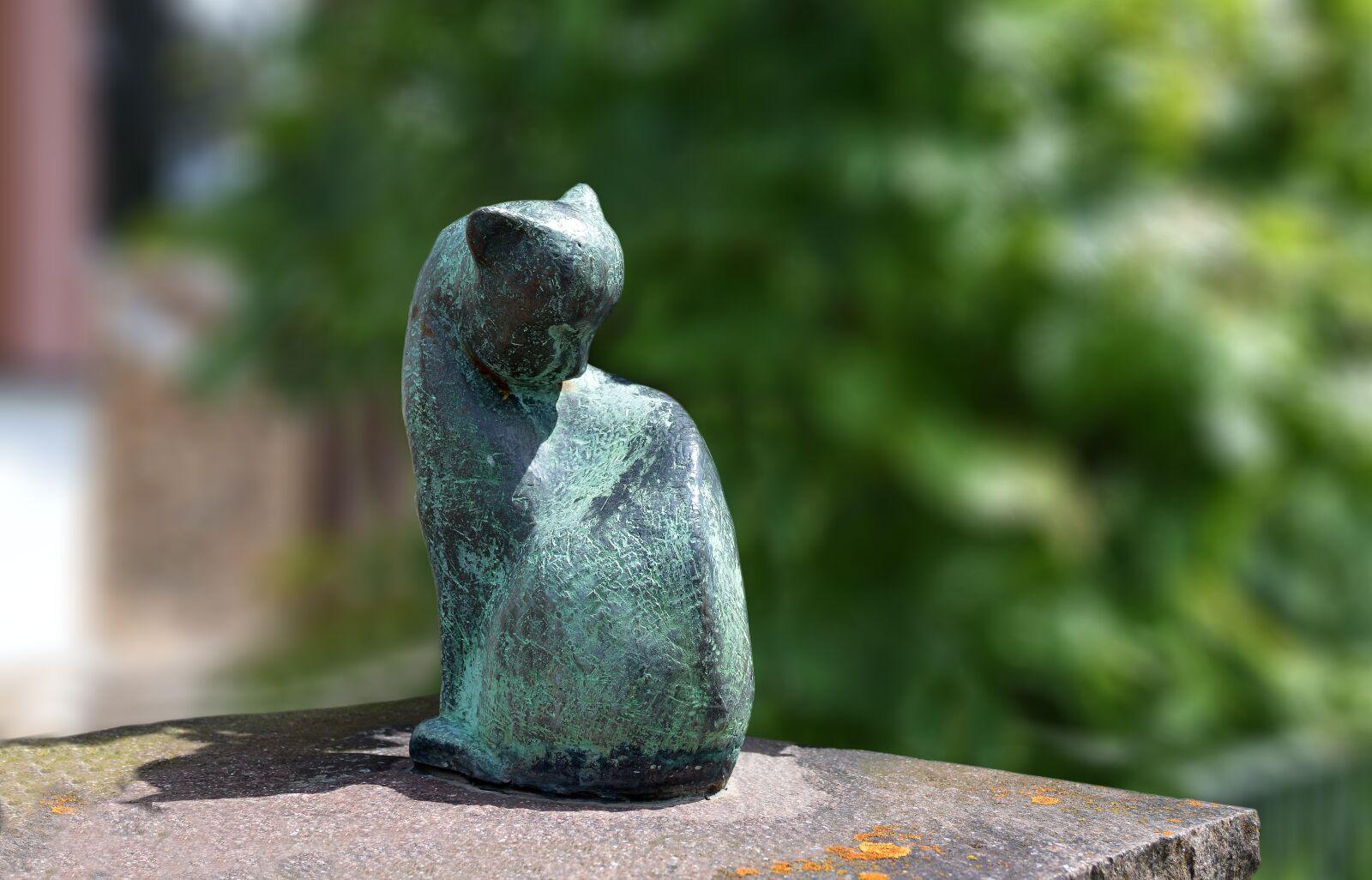 Nikon D3200 sample photo. Cat from stone, sculpture photography