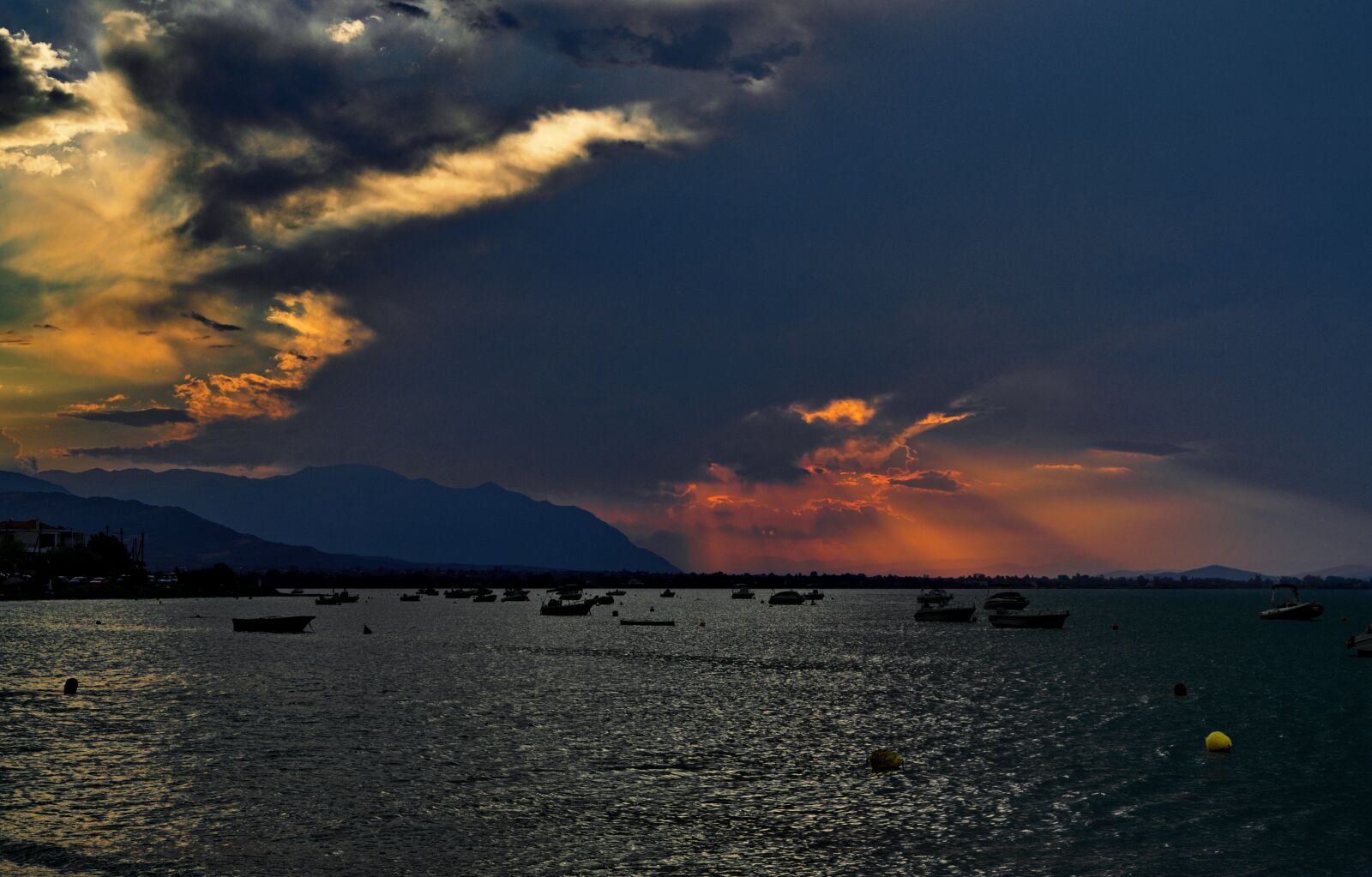 Nikon D3300 sample photo. Sunset, sky, seascape photography