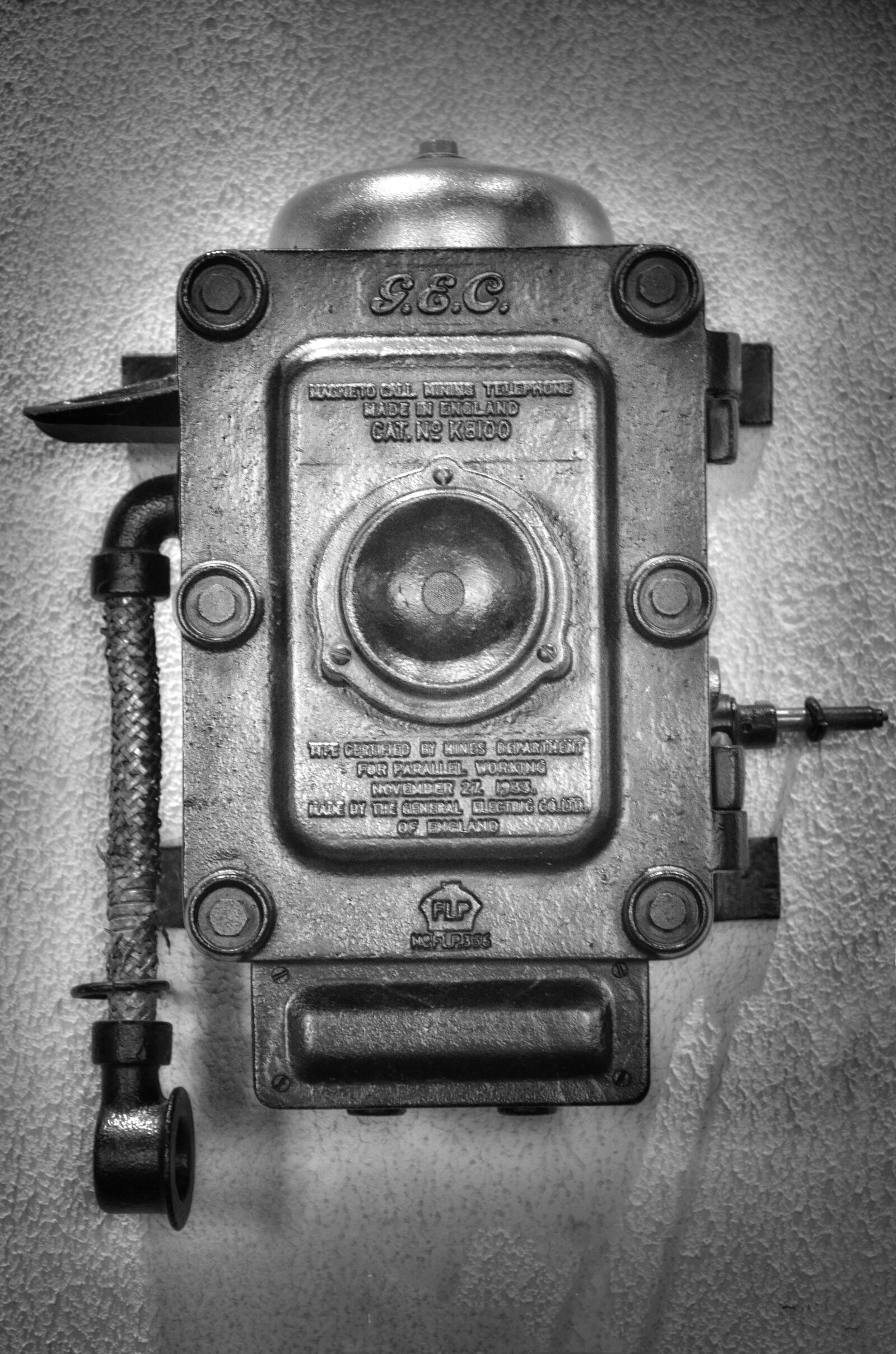 Nikon D7000 sample photo. Cellular, antique phone, communication photography