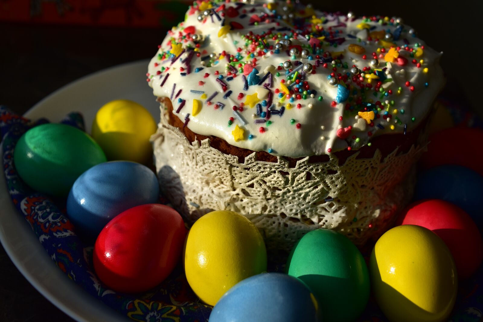Nikon D3400 sample photo. Easter, easter cake, eggs photography