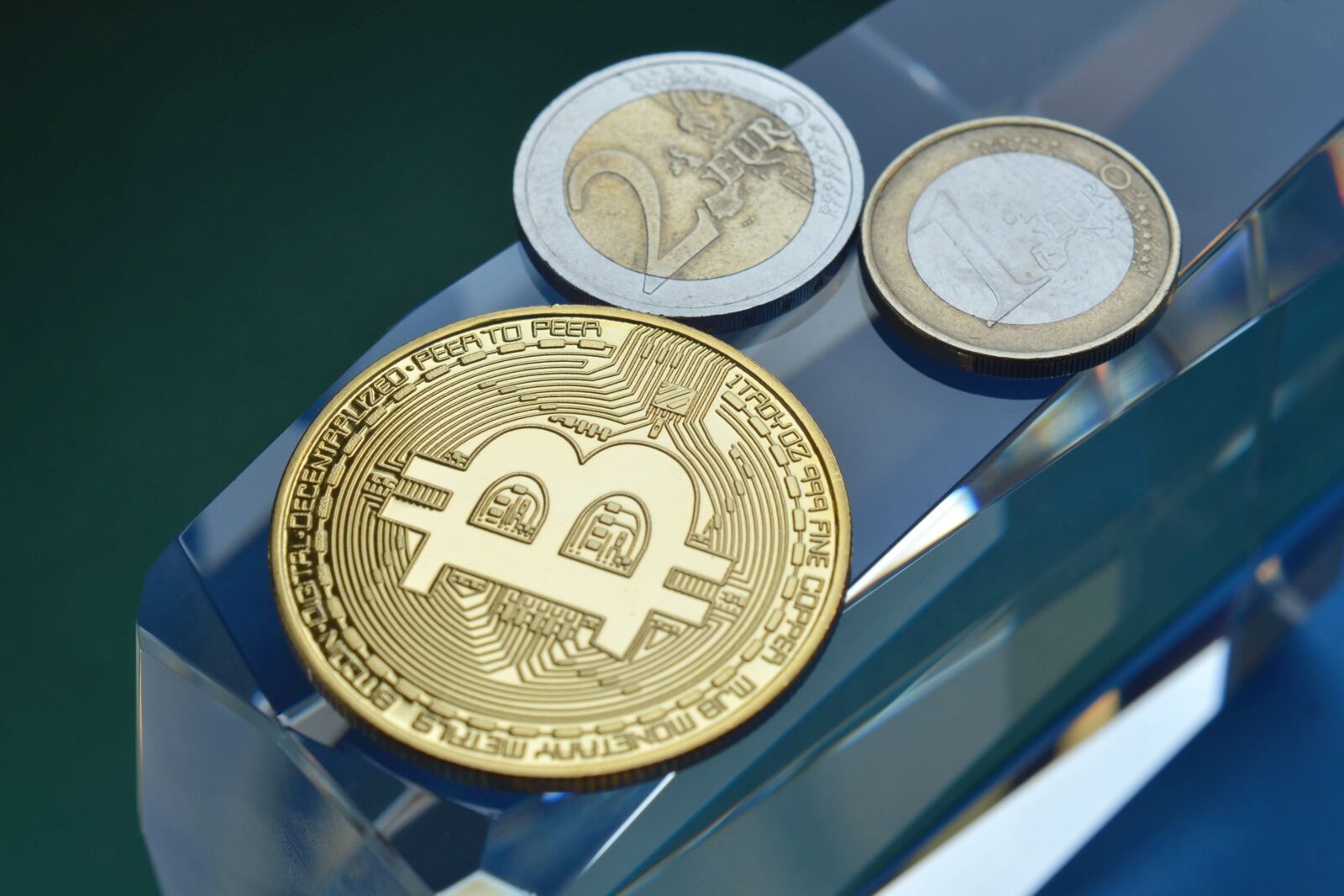 Nikon D7000 sample photo. Bitcoin, europe, money photography
