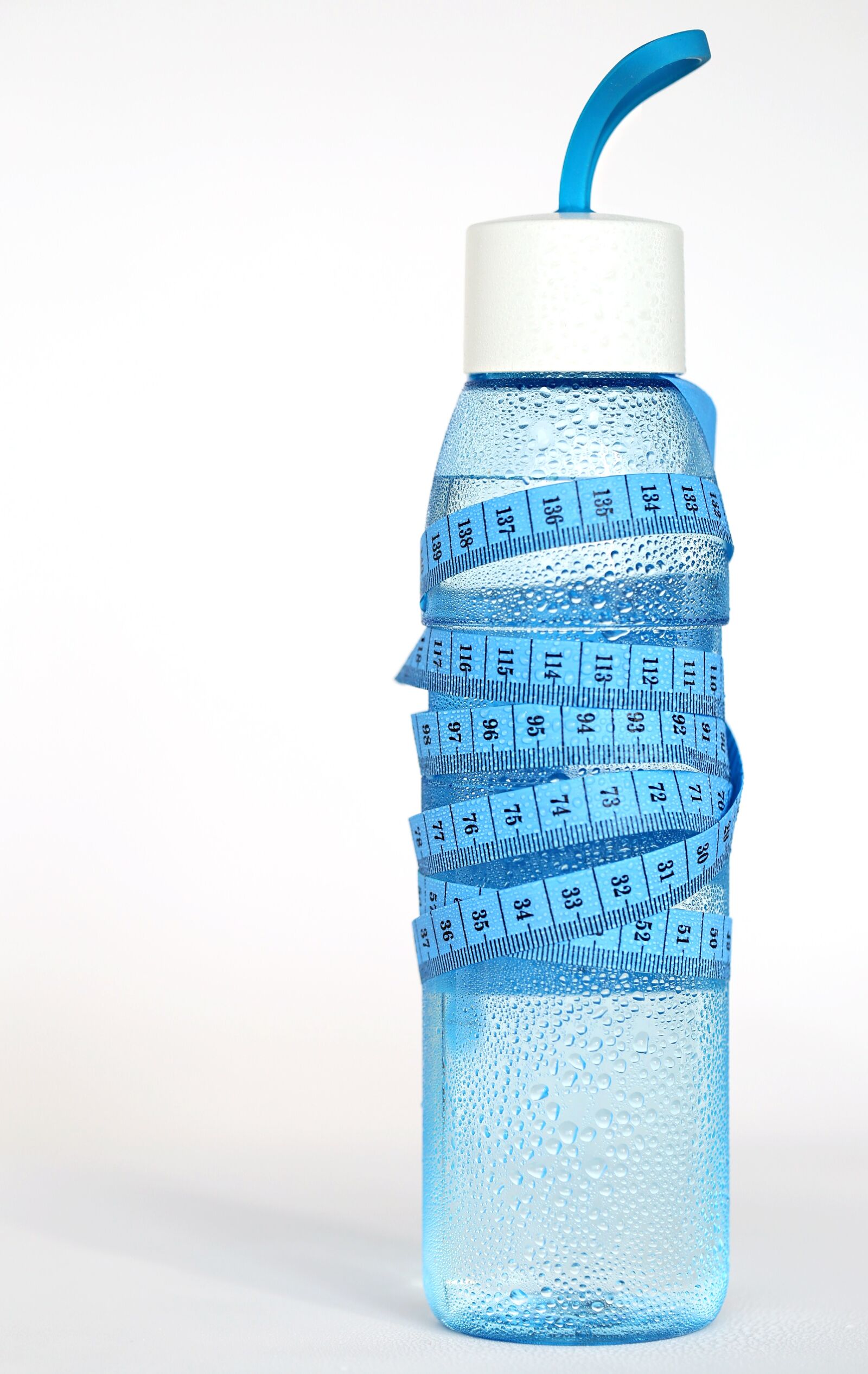 Canon EF 100mm F2.8L Macro IS USM sample photo. Water, clean water, blue photography